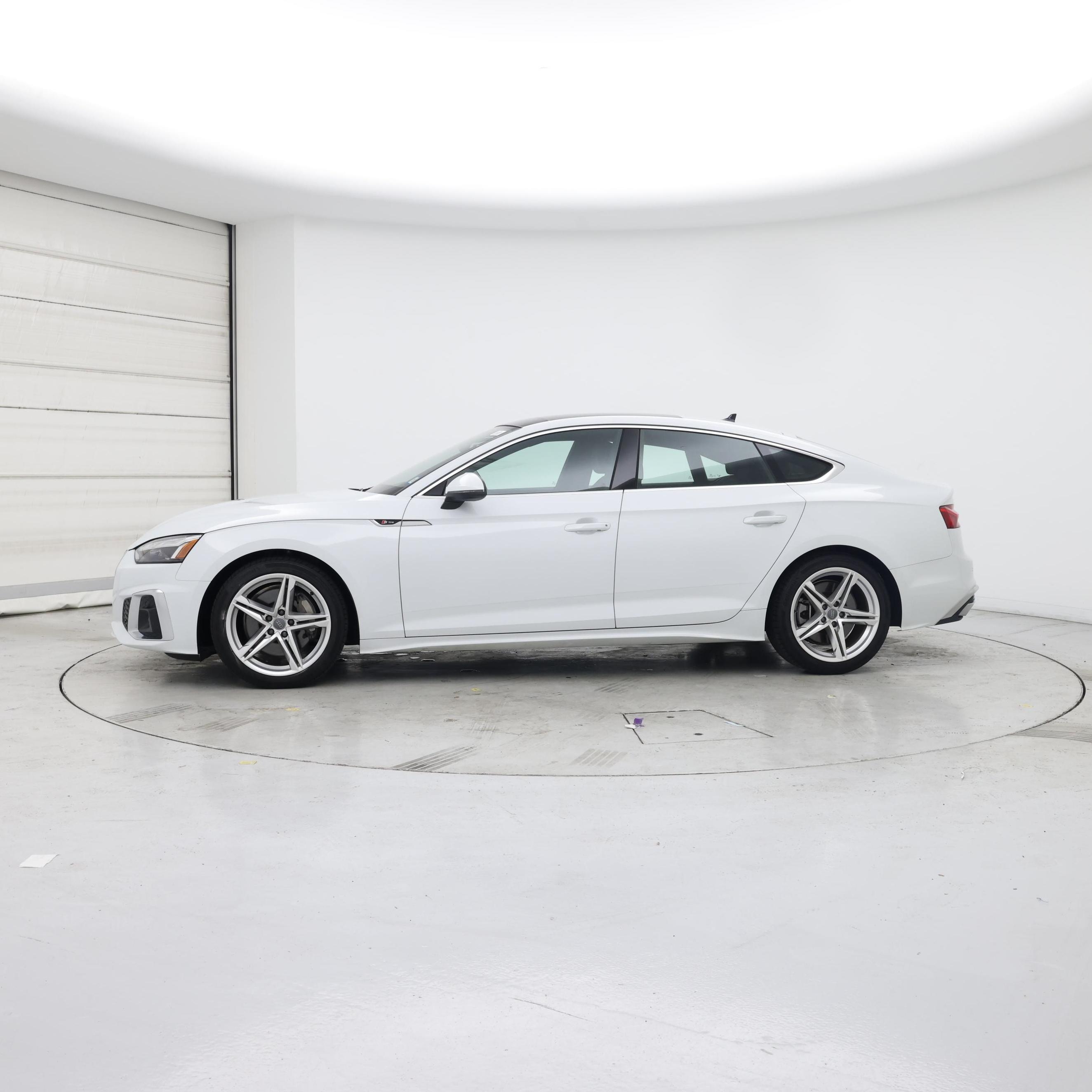 Thumbnail: 2021 Audi A5 - 3