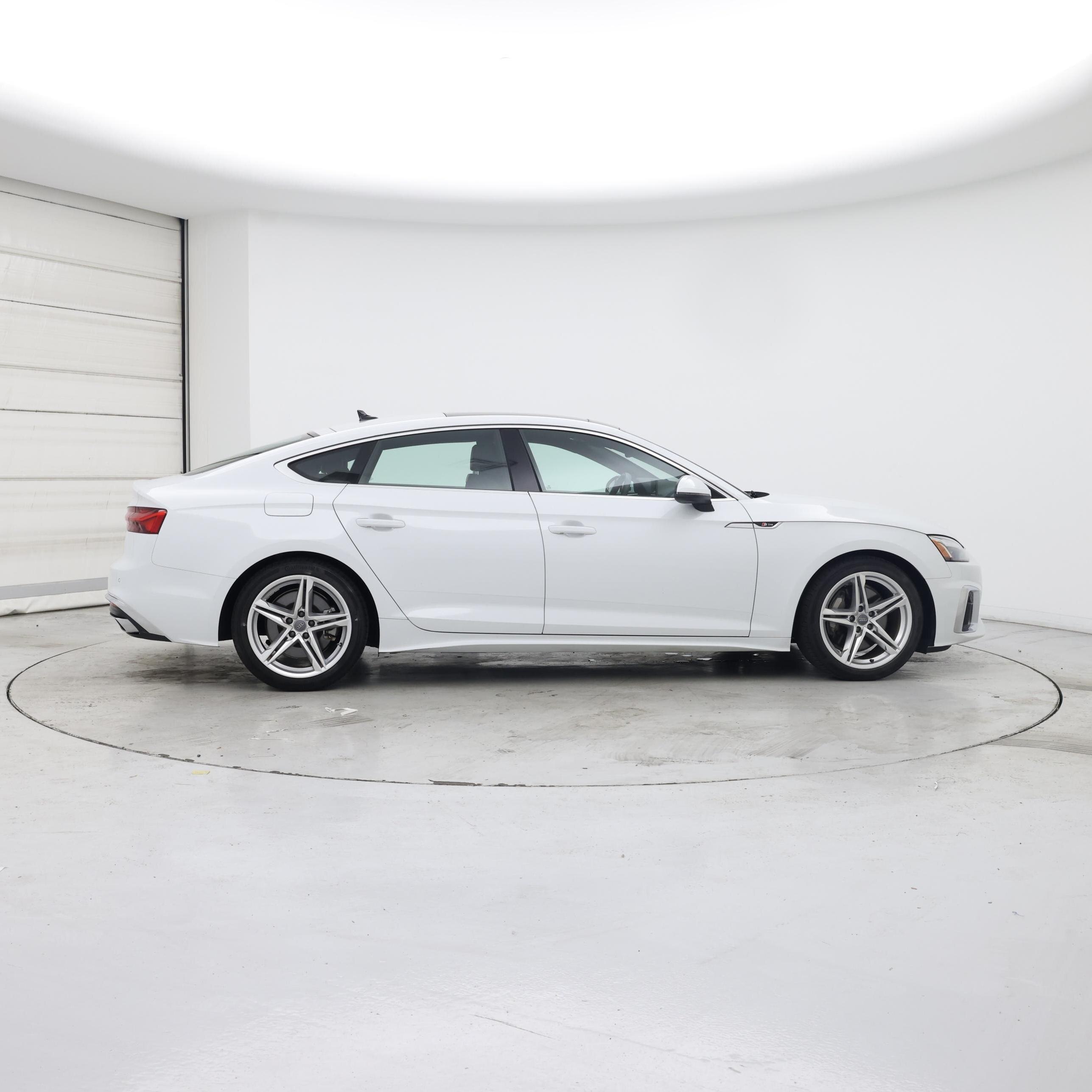 Thumbnail: 2021 Audi A5 - 7