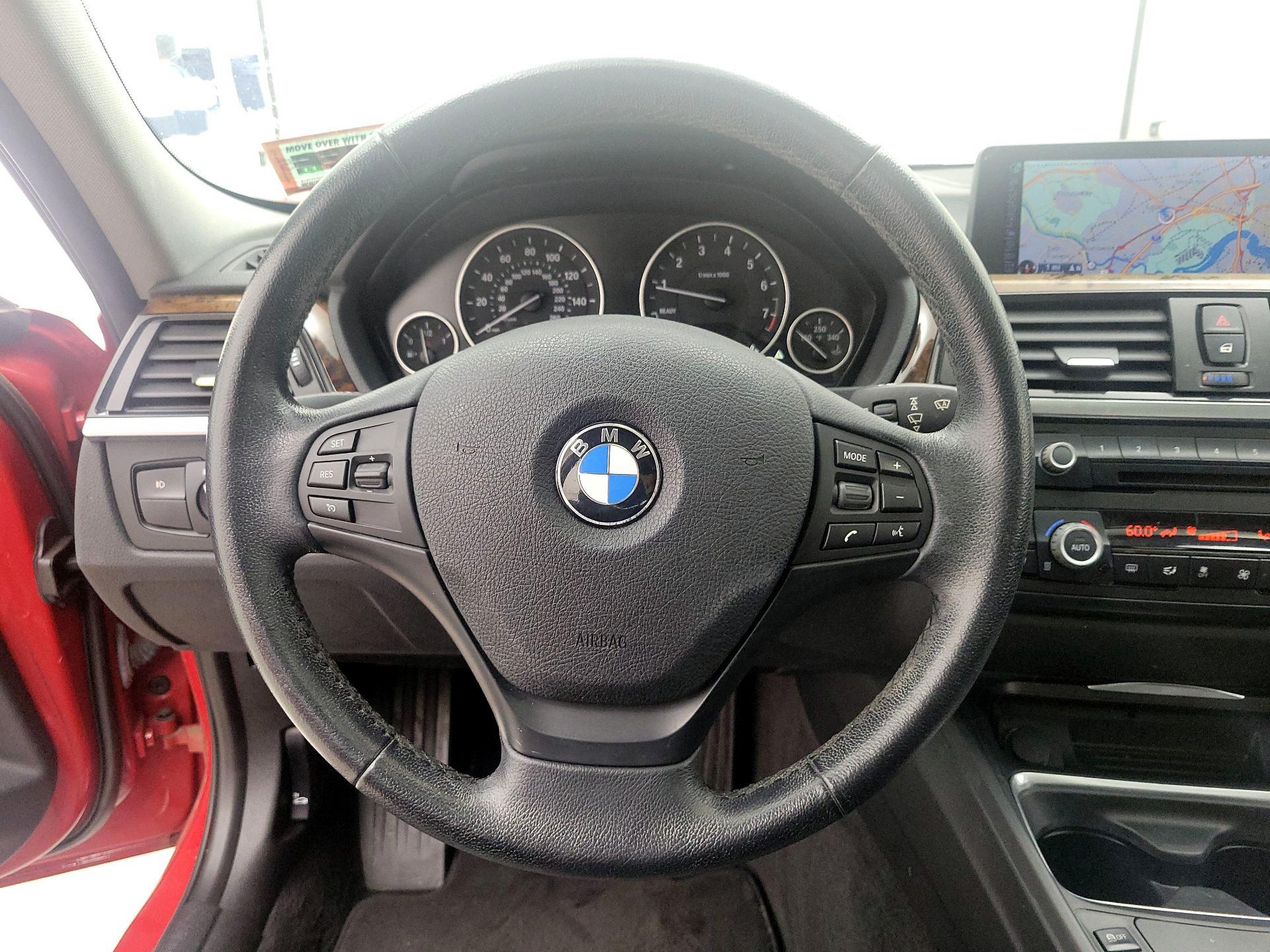 Thumbnail: 2014 BMW 3 Series - 10