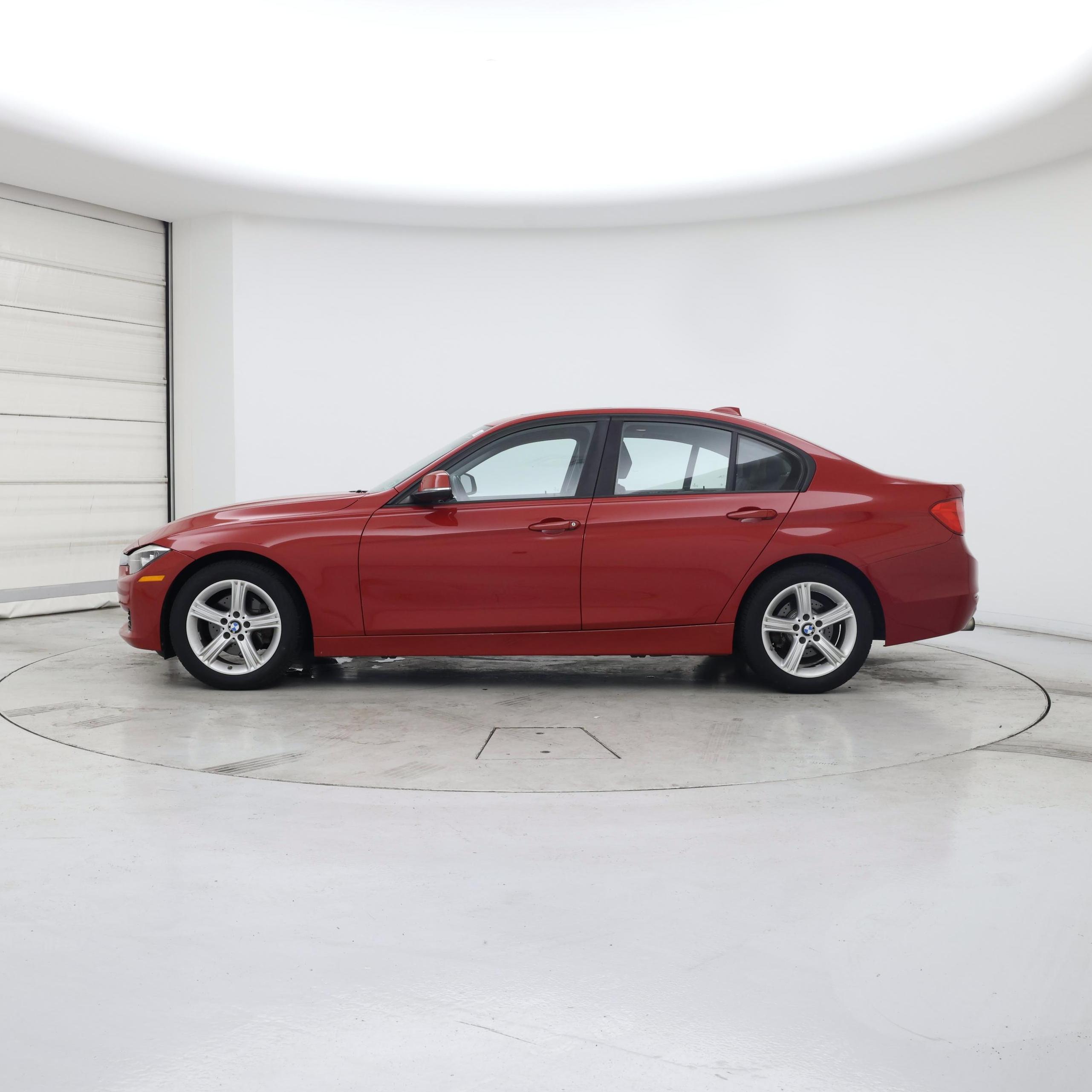 Thumbnail: 2014 BMW 3 Series - 3