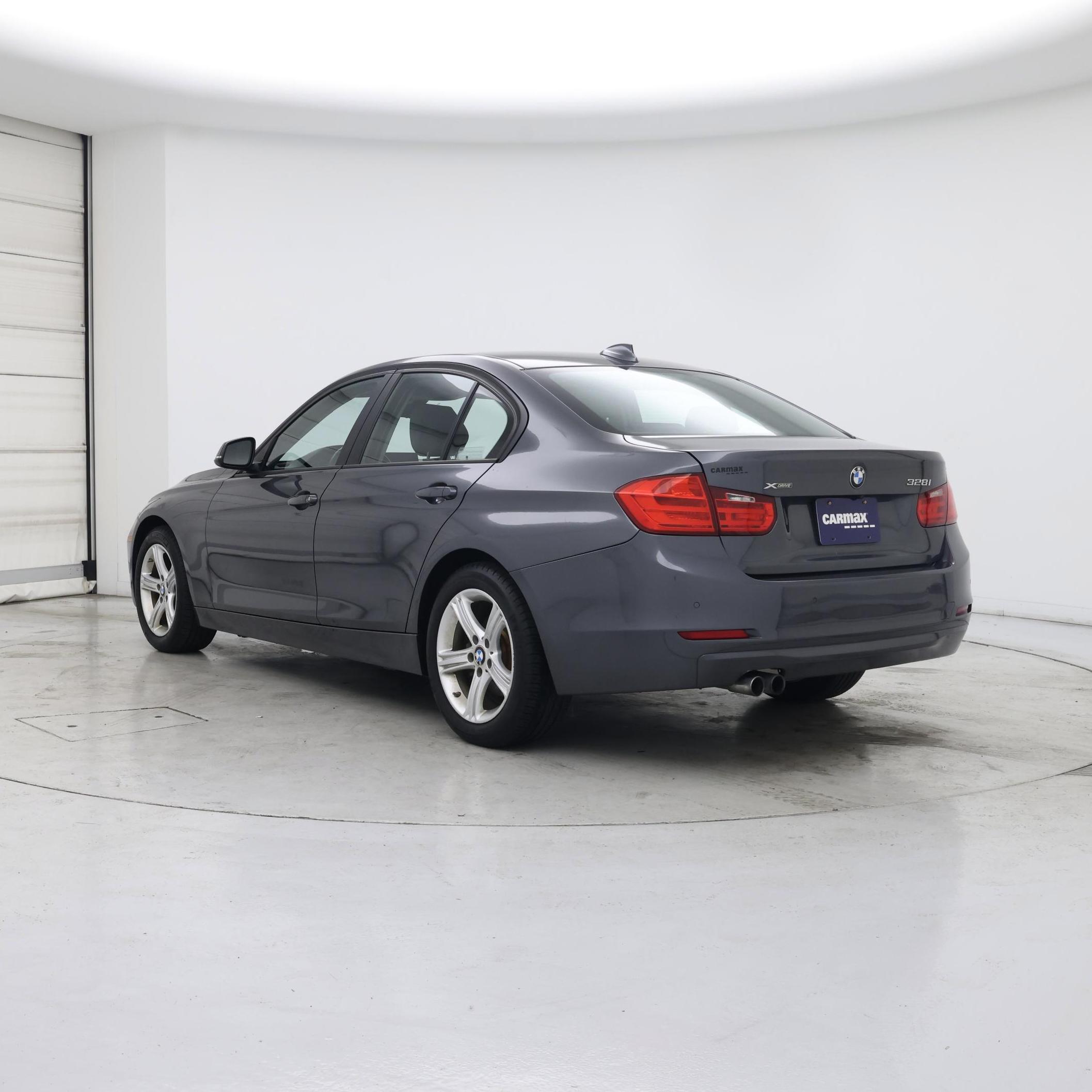 Thumbnail: 2015 BMW 3 Series - 2