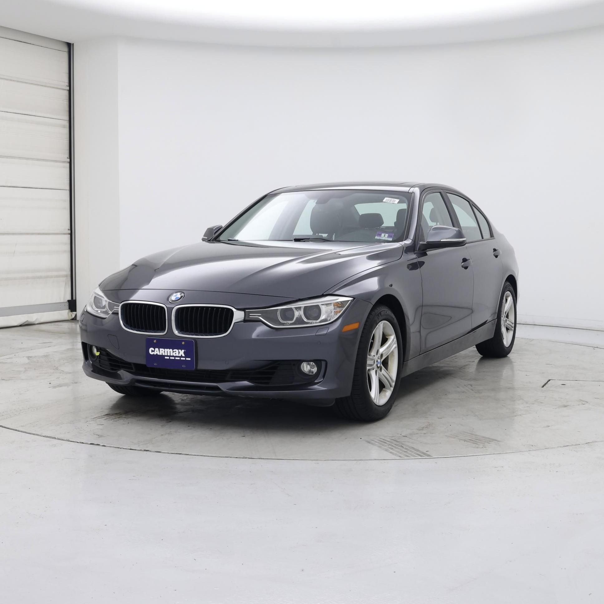 Thumbnail: 2015 BMW 3 Series - 4