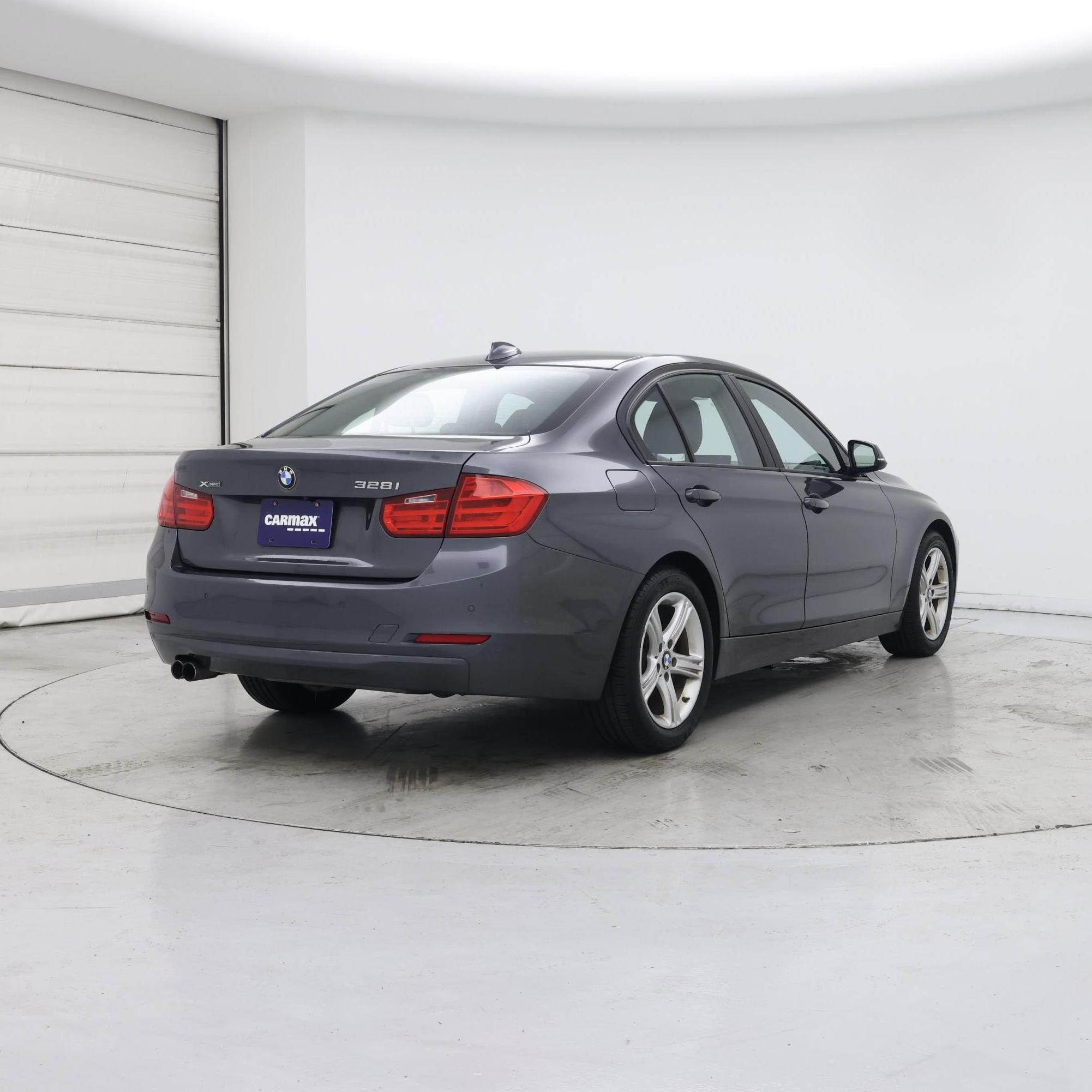 Thumbnail: 2015 BMW 3 Series - 8