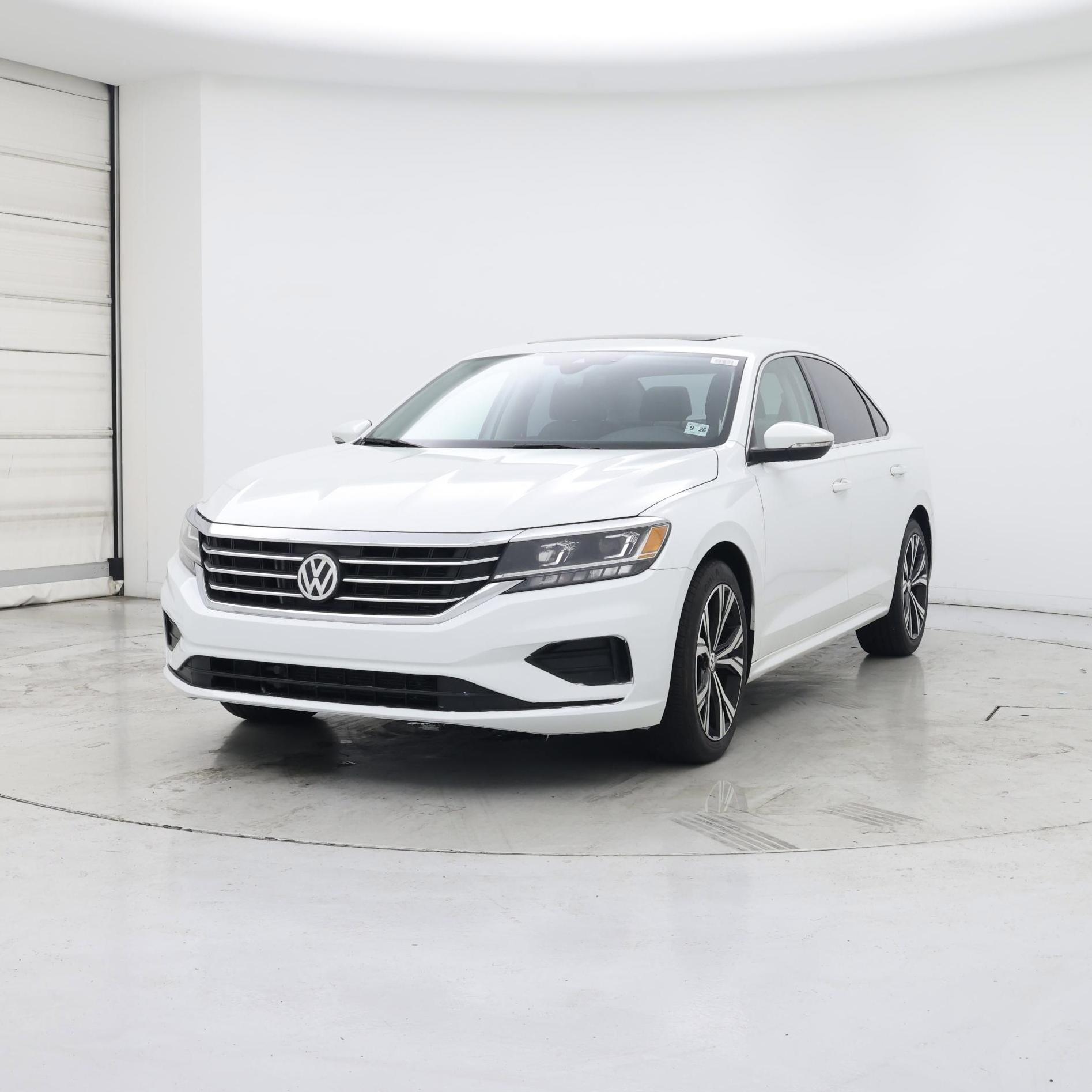 Thumbnail: 2021 Volkswagen Passat - 4