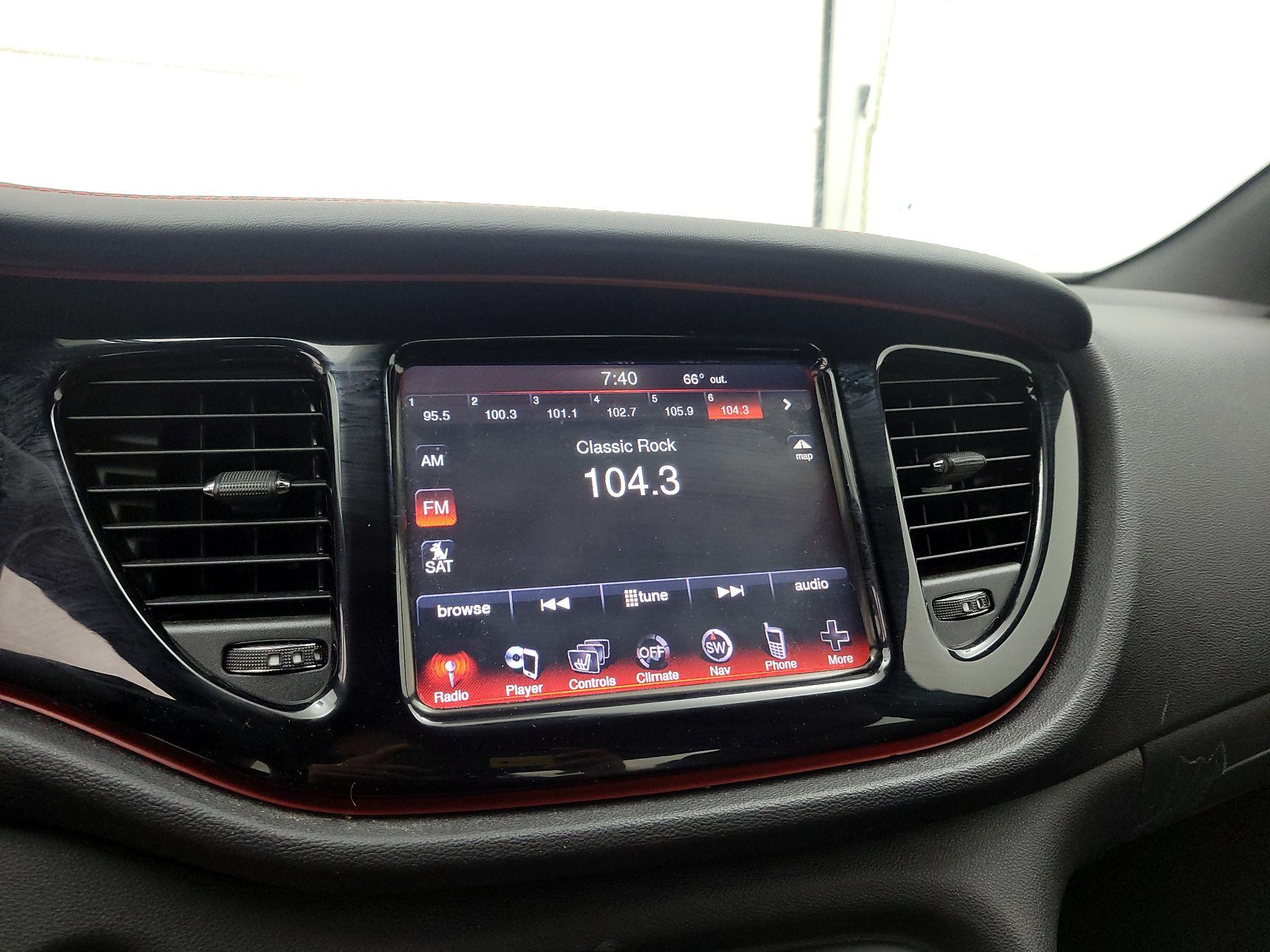 Thumbnail: 2015 Dodge Dart - 15