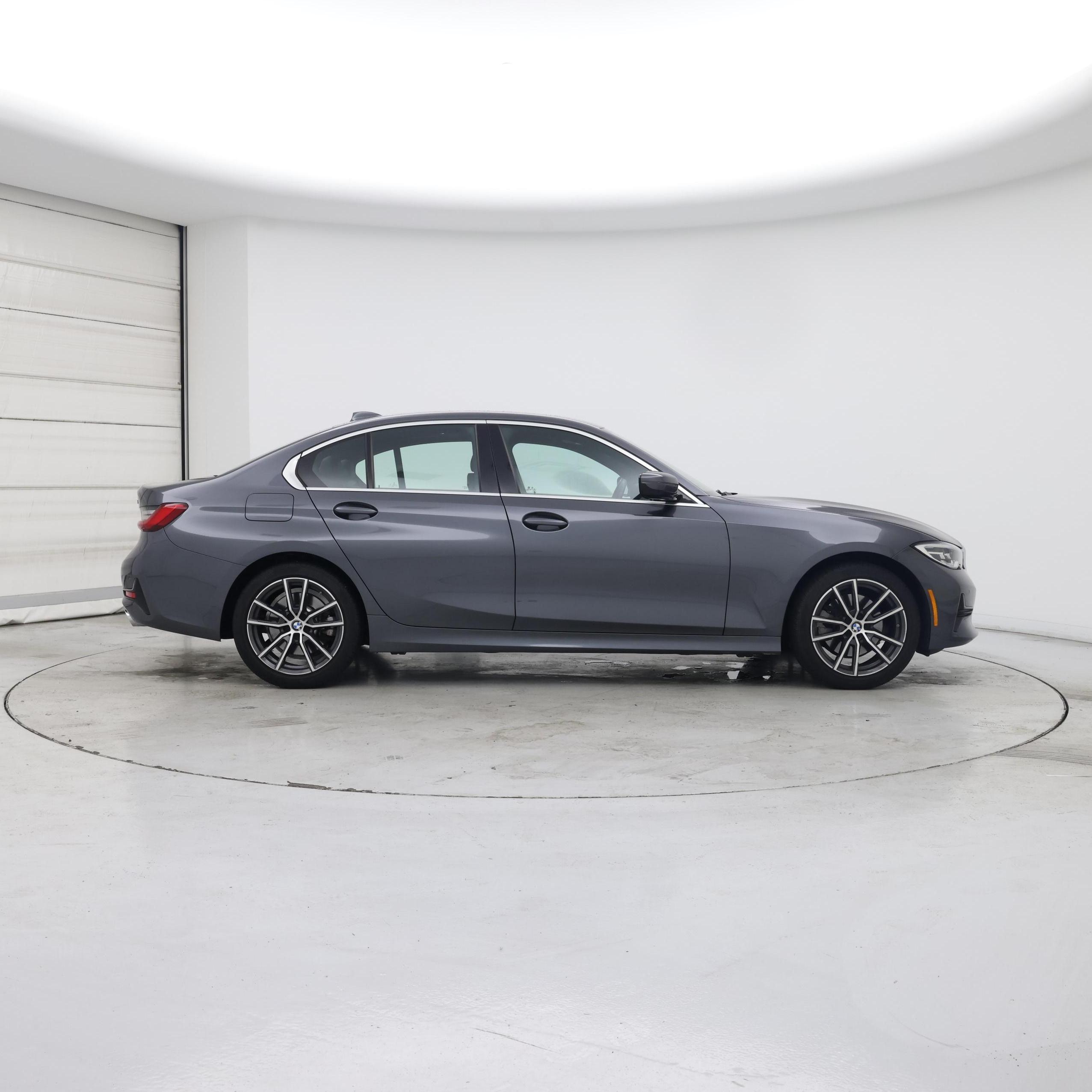 Thumbnail: 2021 BMW 3 Series - 7