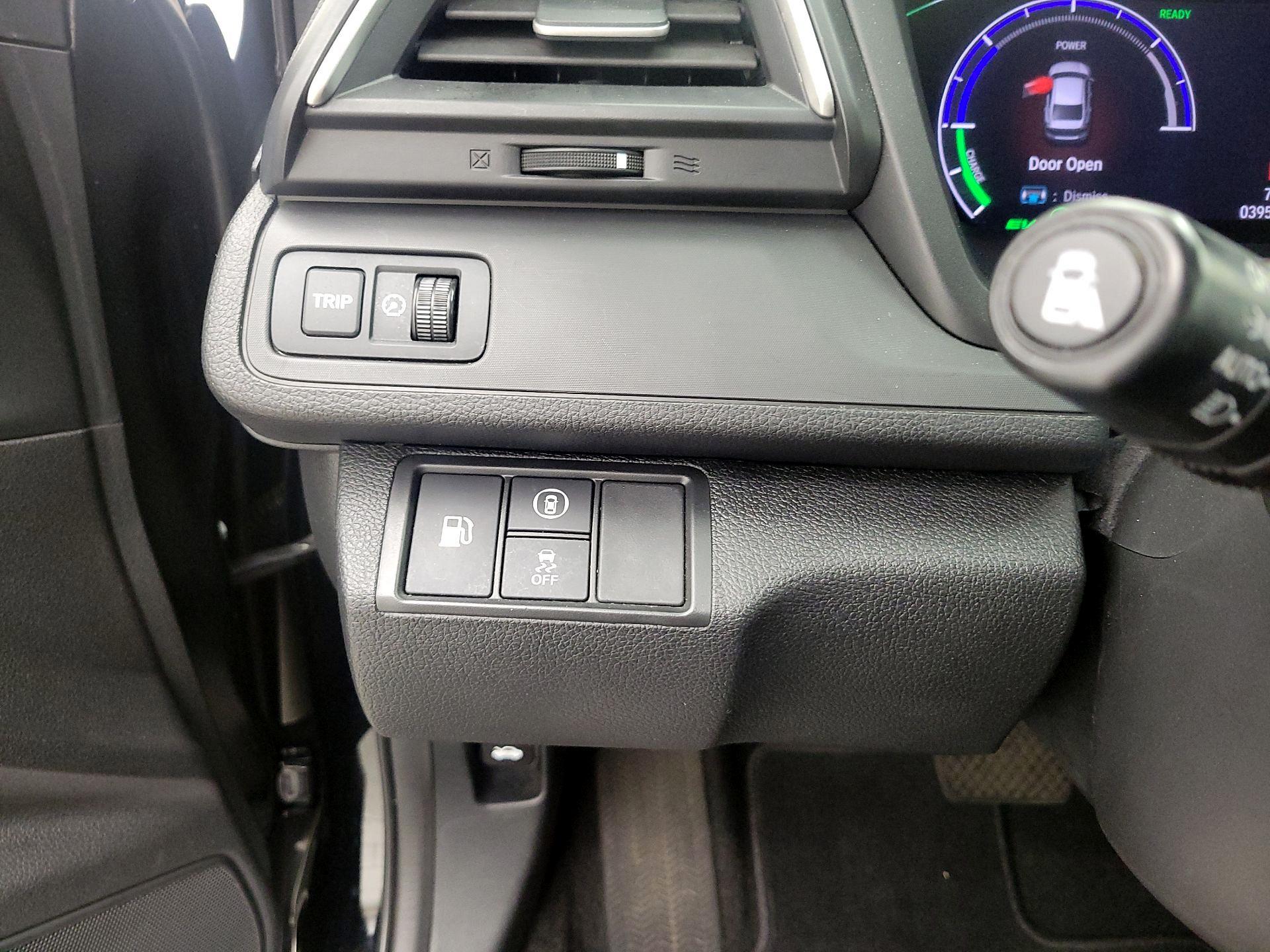 Thumbnail: 2019 Honda Insight - 13
