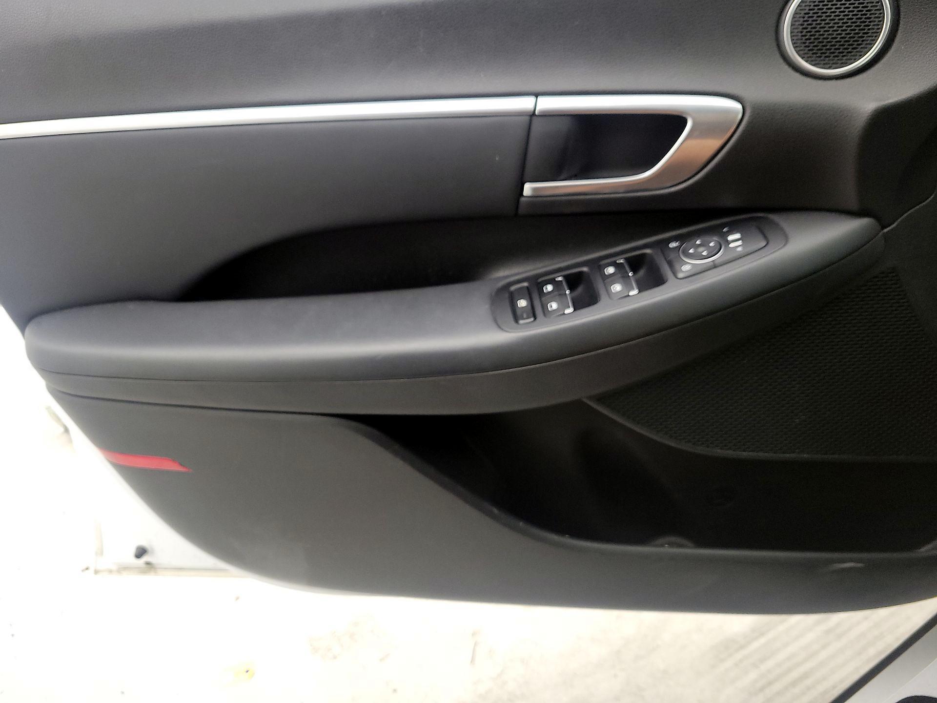 Thumbnail: 2021 Hyundai Sonata - 12