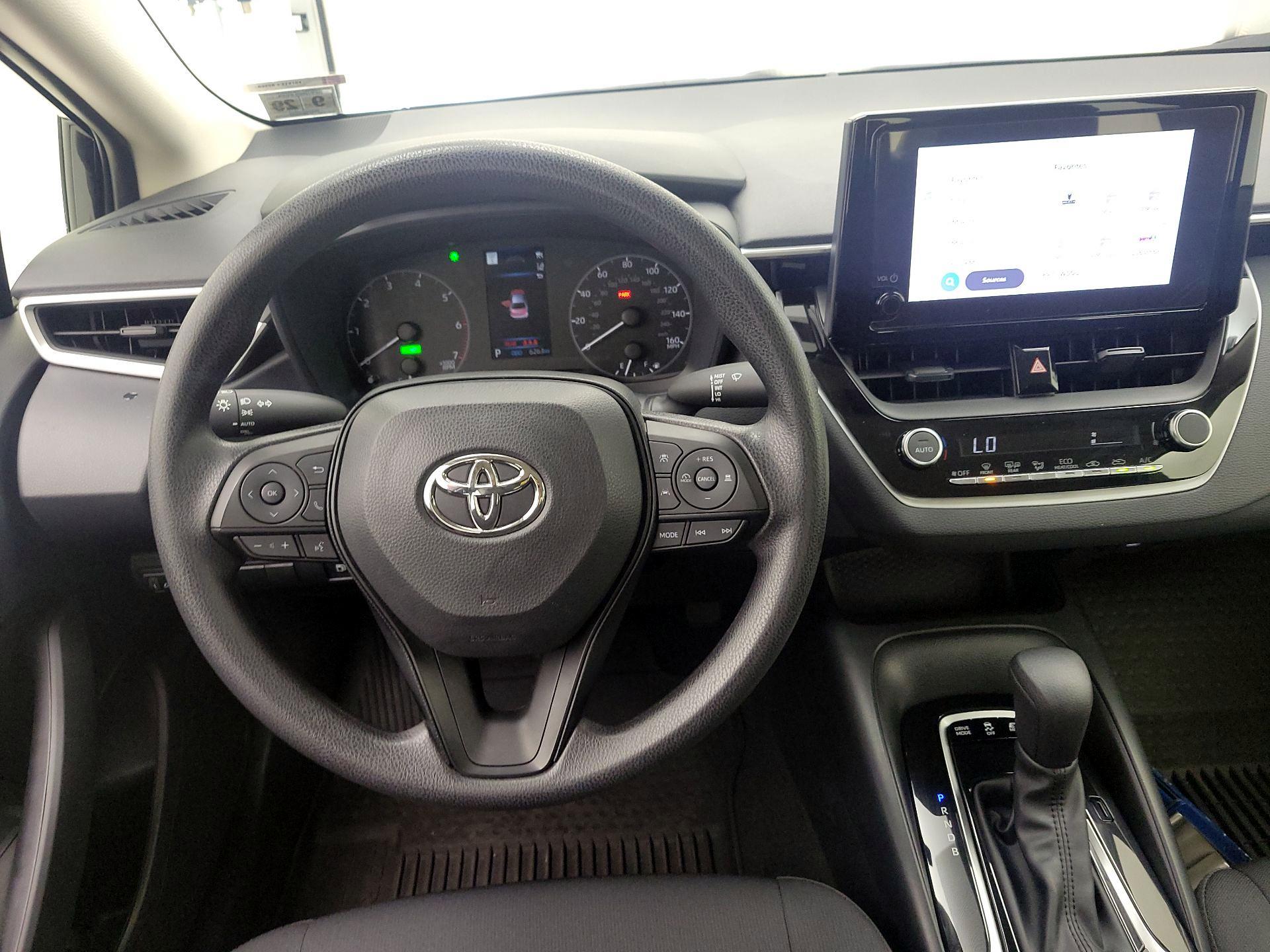 Thumbnail: 2024 Toyota Corolla - 10