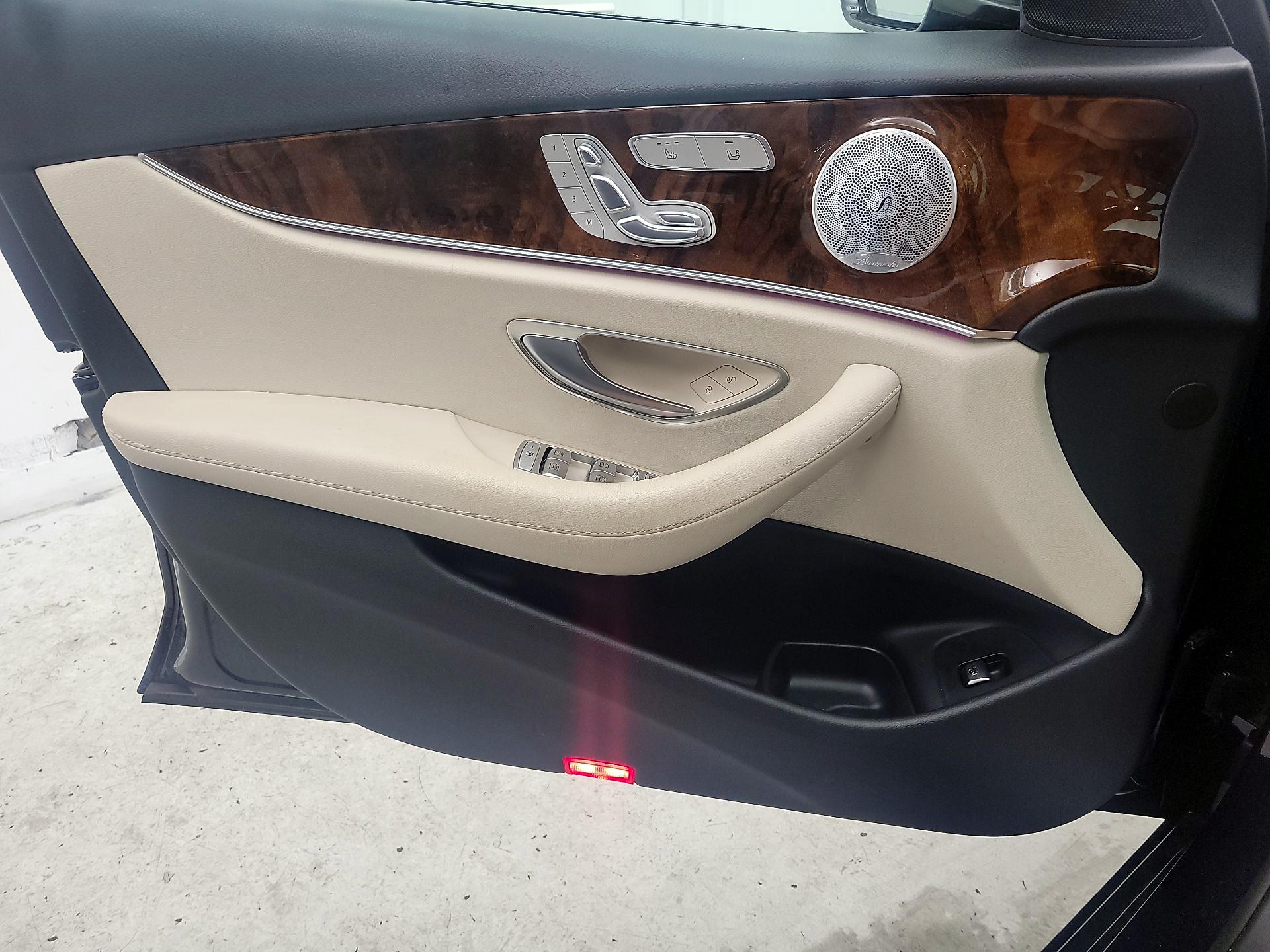 Thumbnail: 2019 Mercedes-Benz E-Class - 12