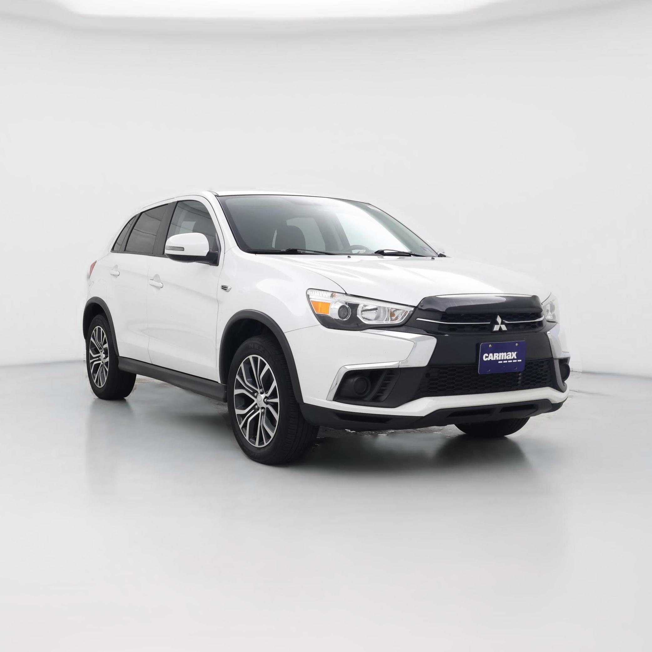 Thumbnail: 2019 Mitsubishi Outlander Sport - 1