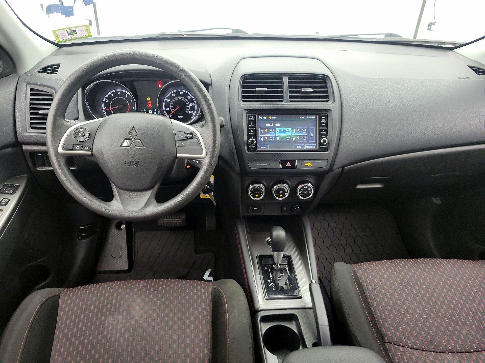 Thumbnail: 2019 Mitsubishi Outlander Sport - 9