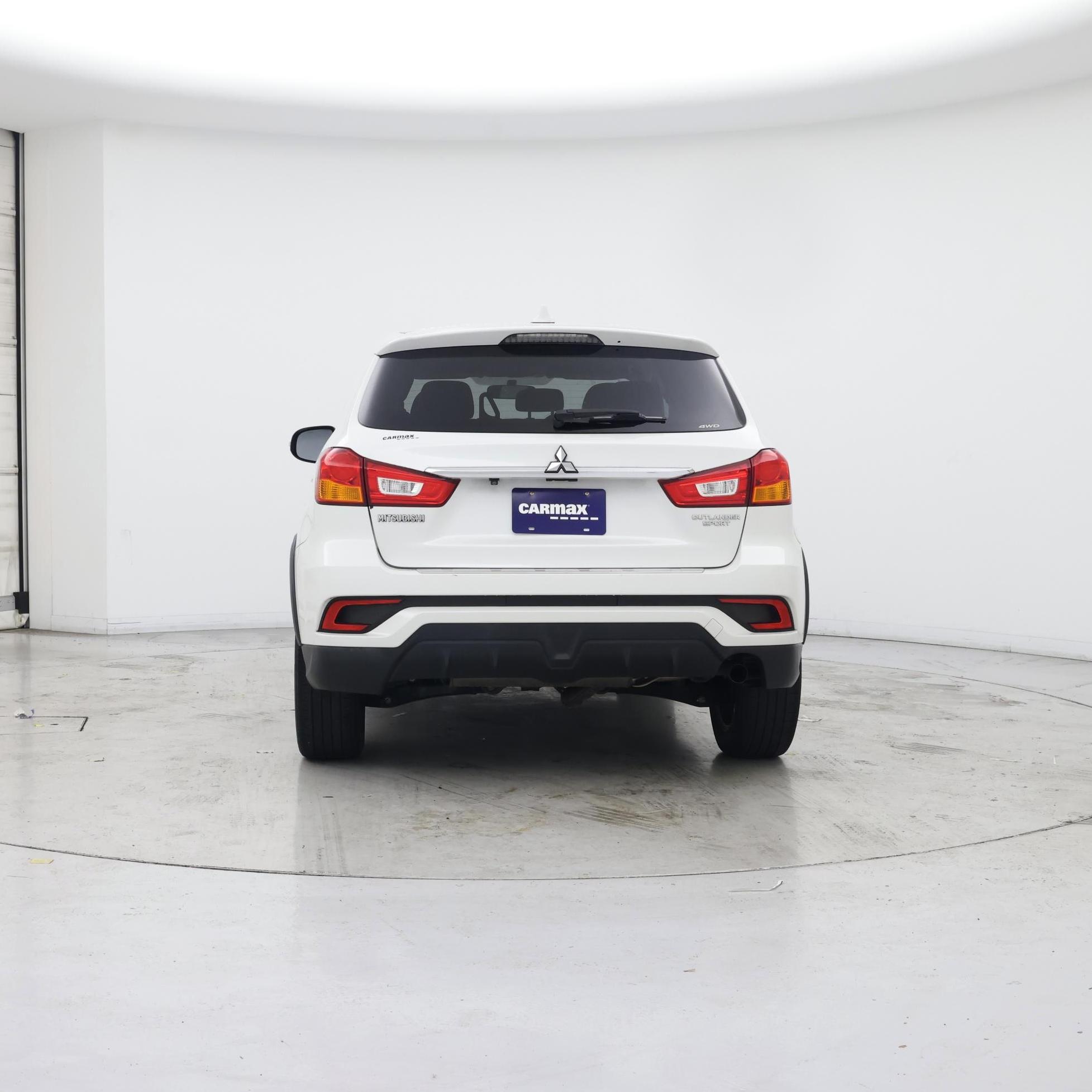 Thumbnail: 2019 Mitsubishi Outlander Sport - 6