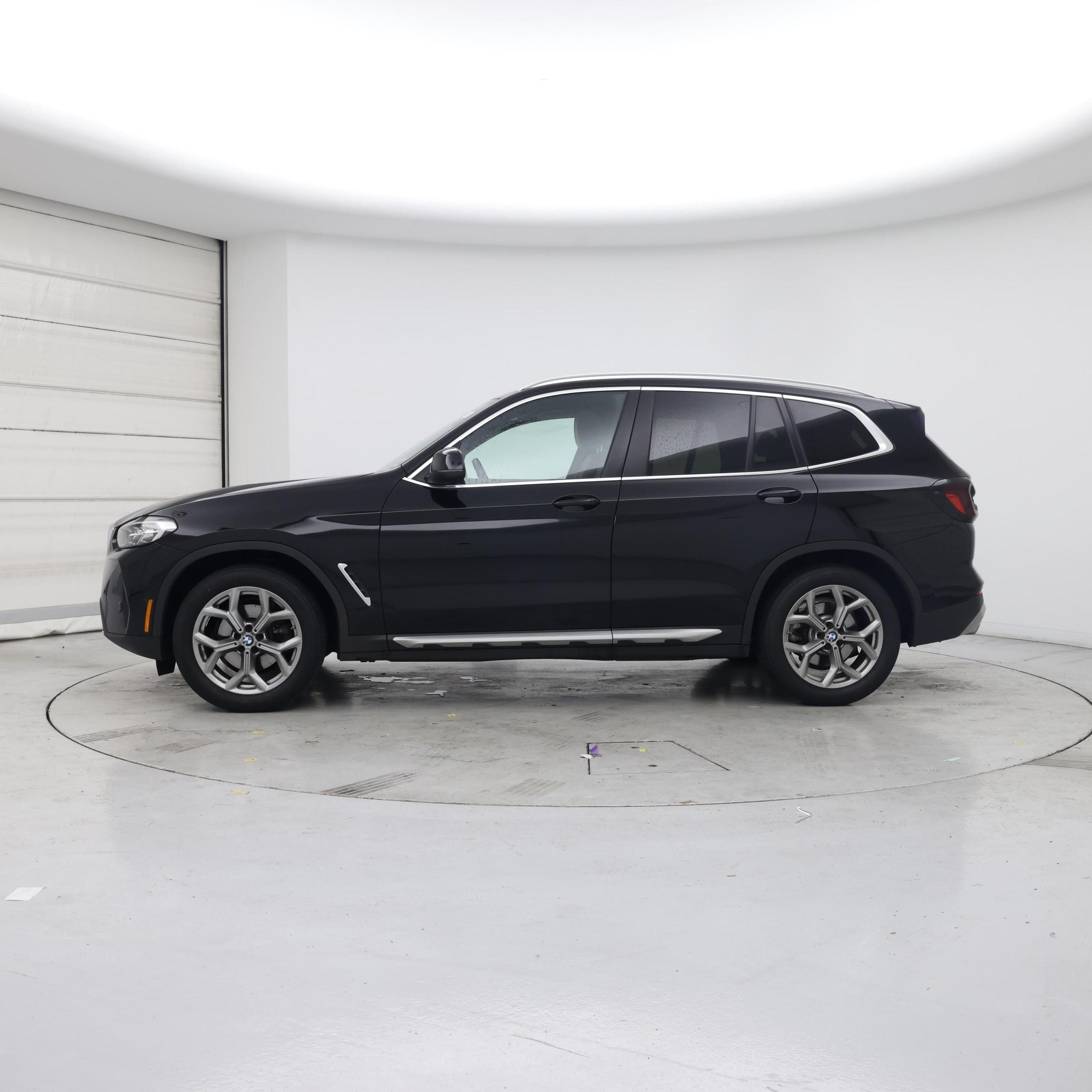 Thumbnail: 2022 BMW X3 - 3