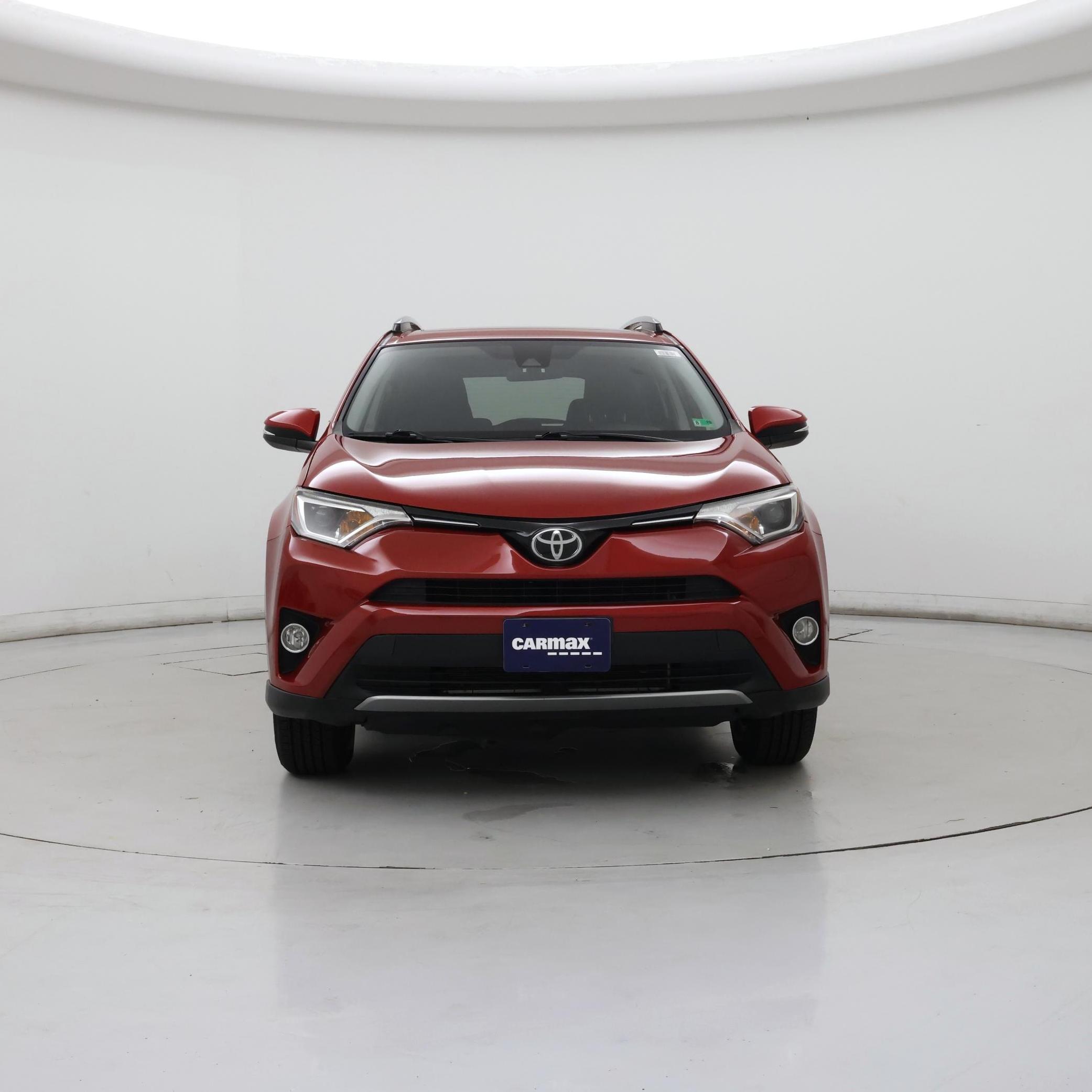 Thumbnail: 2017 Toyota RAV4 - 5