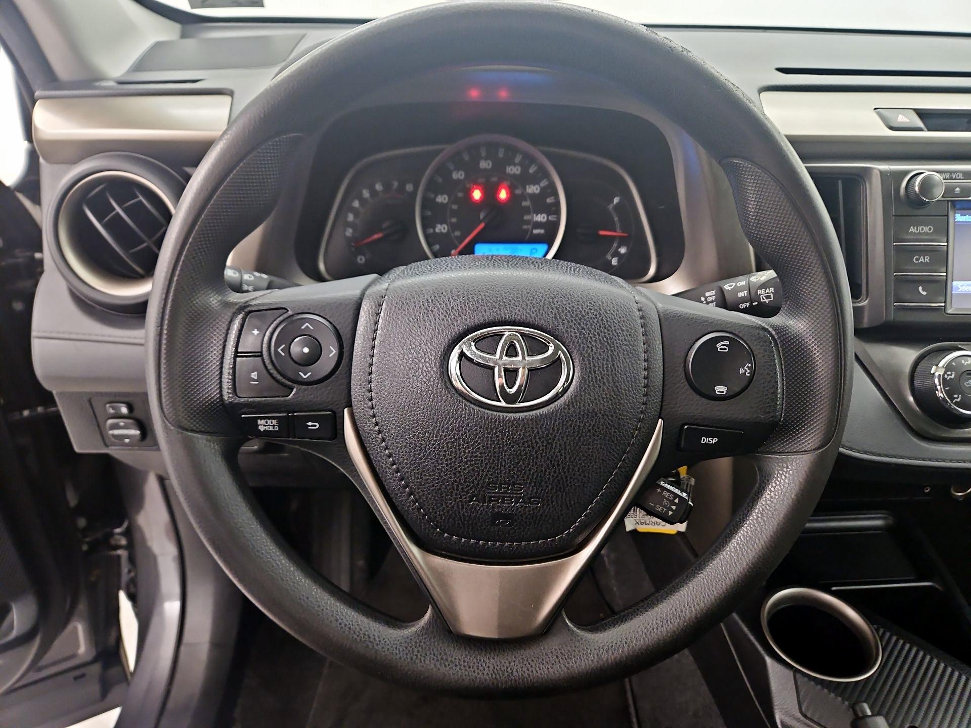 Thumbnail: 2014 Toyota RAV4 - 10