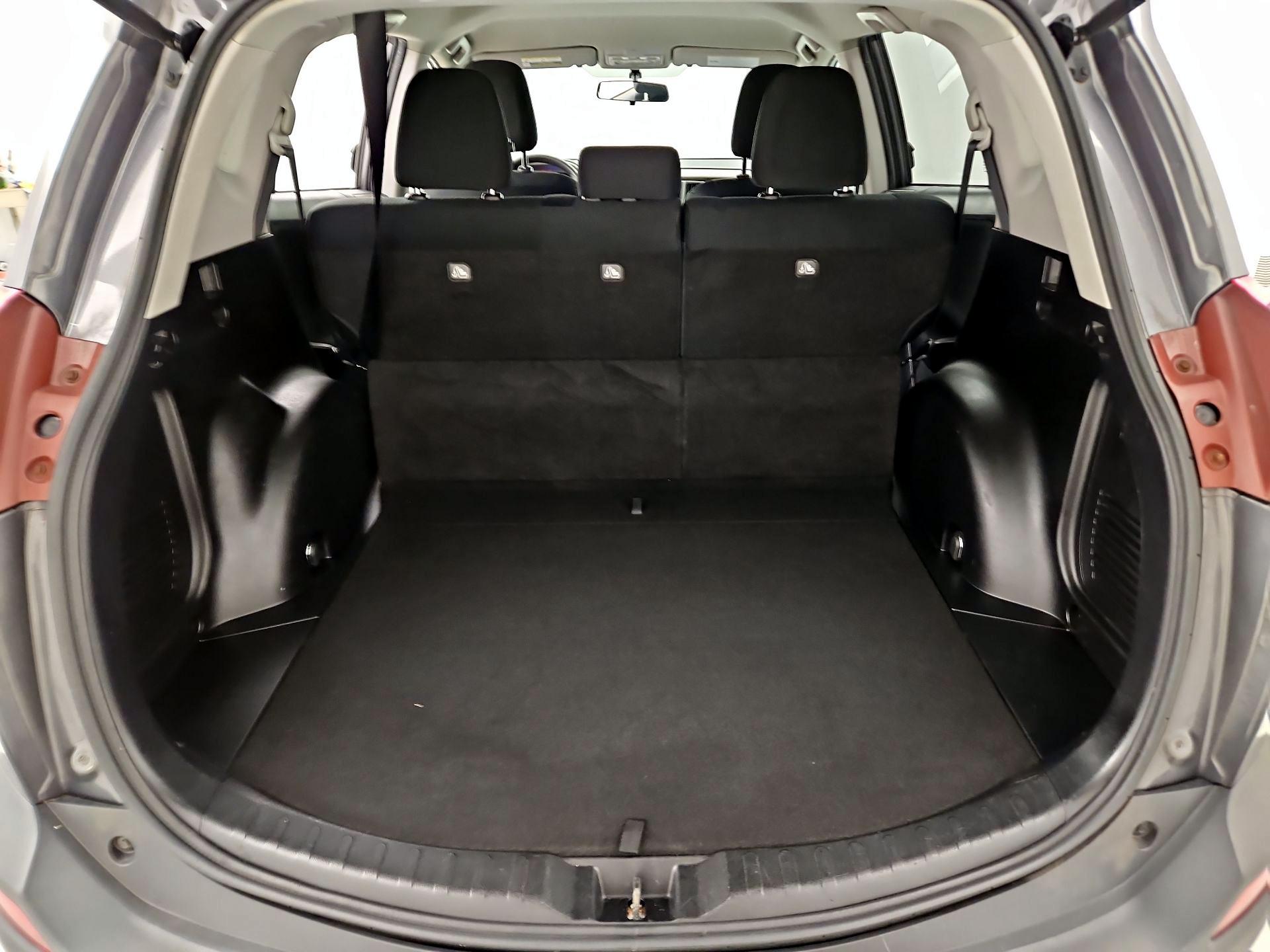 Thumbnail: 2014 Toyota RAV4 - 20