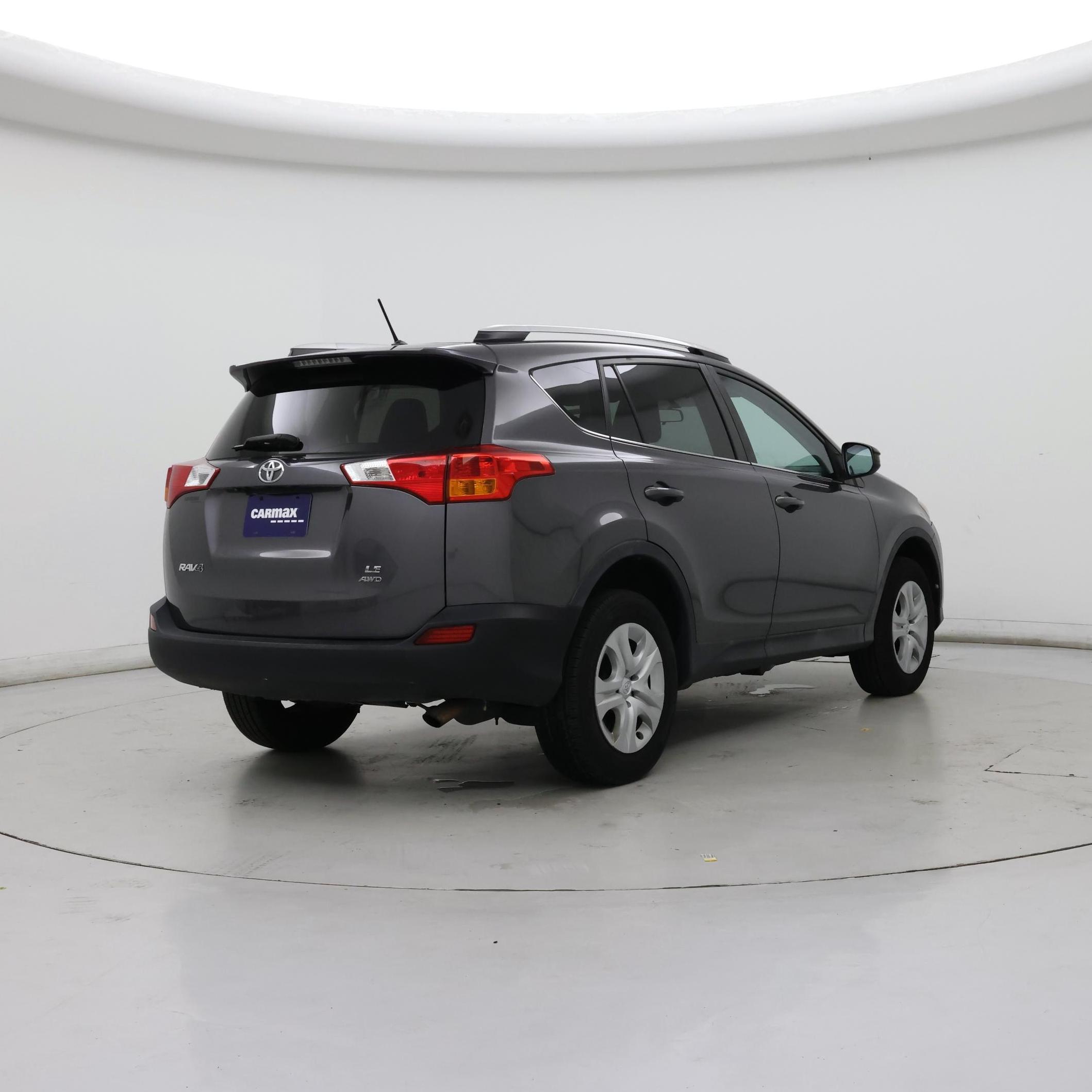 Thumbnail: 2014 Toyota RAV4 - 8