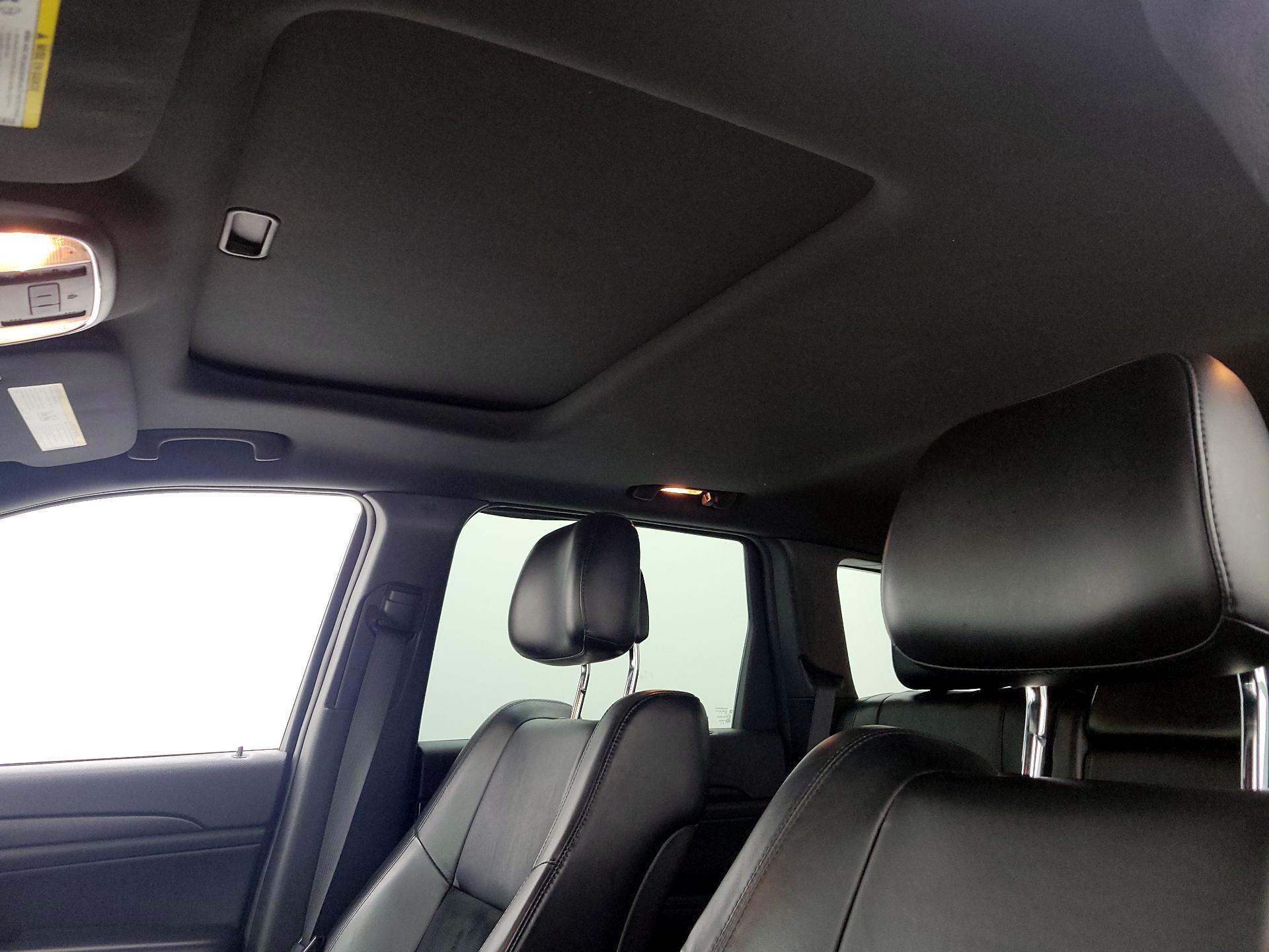 Thumbnail: 2015 Jeep Grand Cherokee - 18
