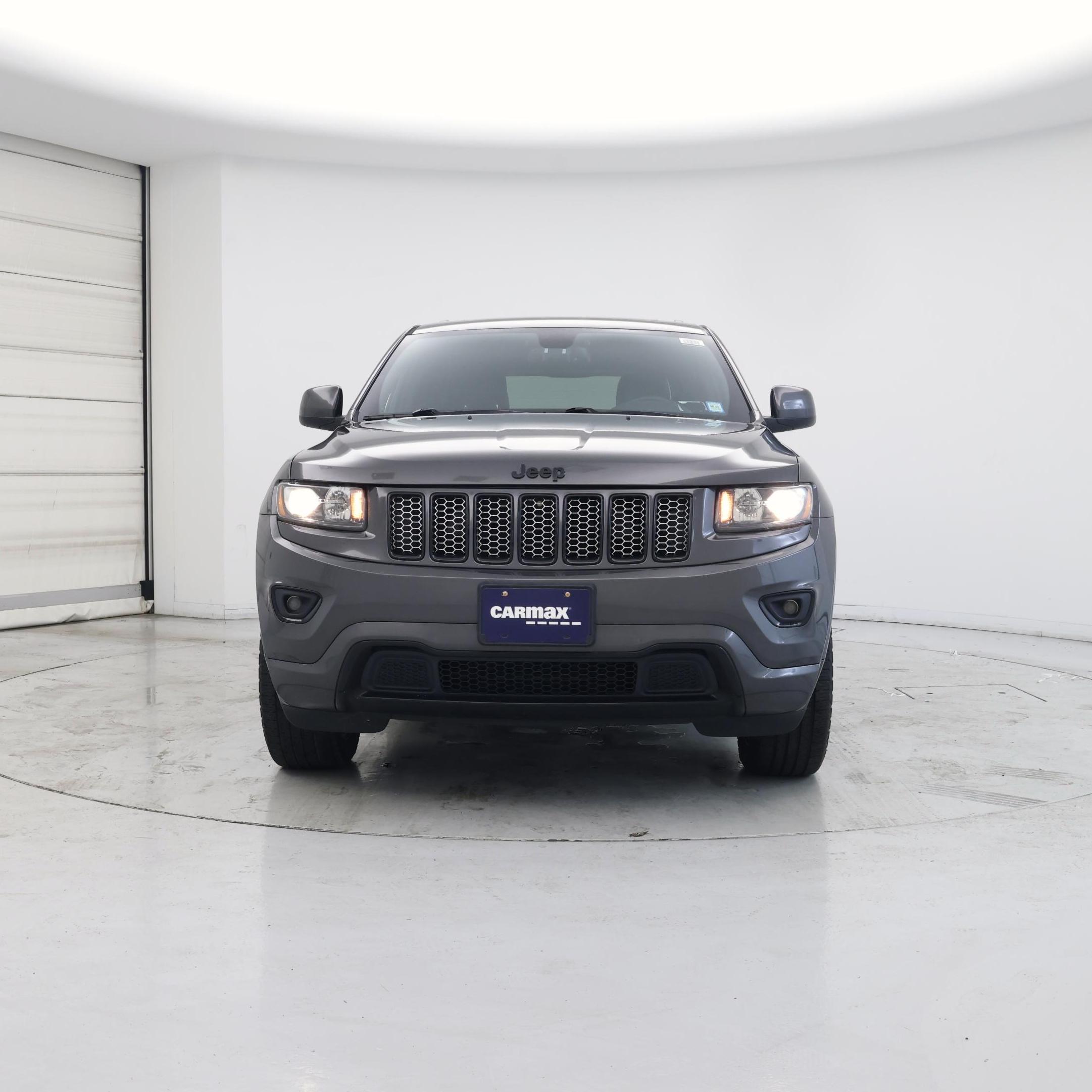 Thumbnail: 2015 Jeep Grand Cherokee - 5