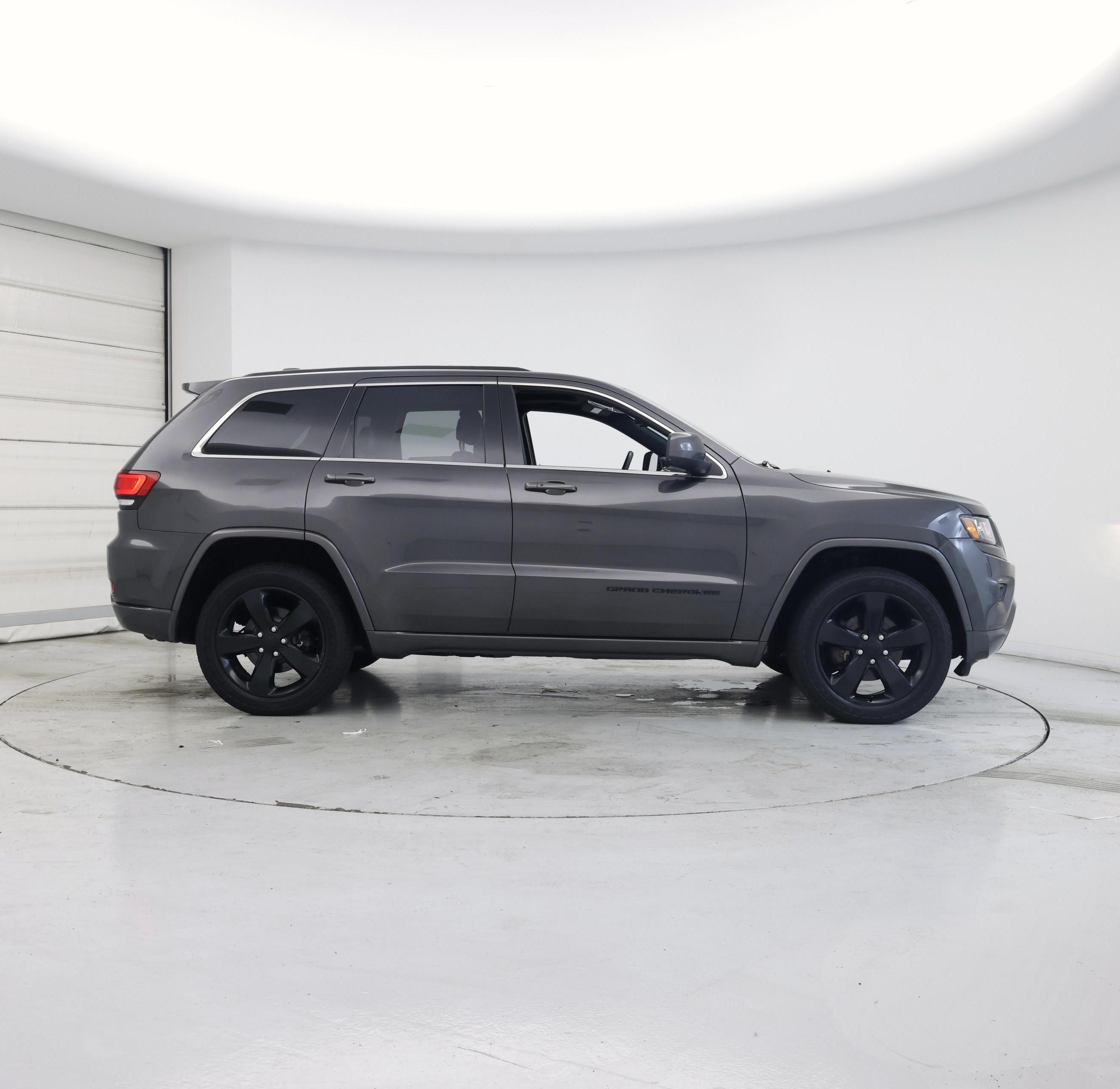 Thumbnail: 2015 Jeep Grand Cherokee - 7