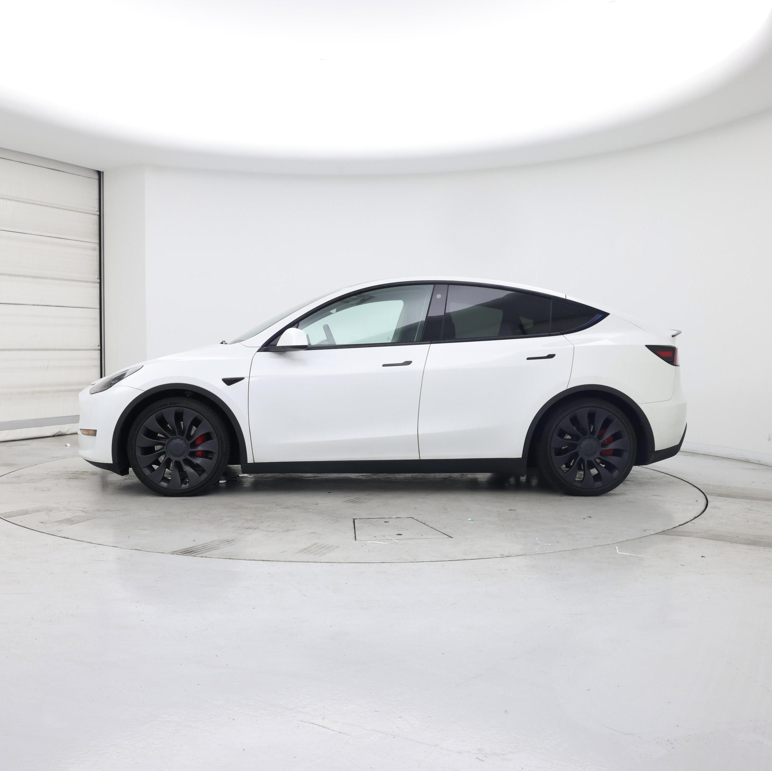 Thumbnail: 2023 Tesla Model Y - 3