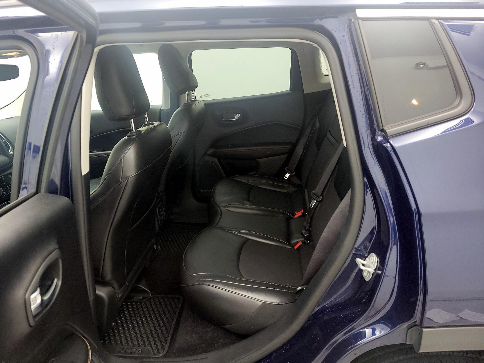 Thumbnail: 2020 Jeep Compass - 20