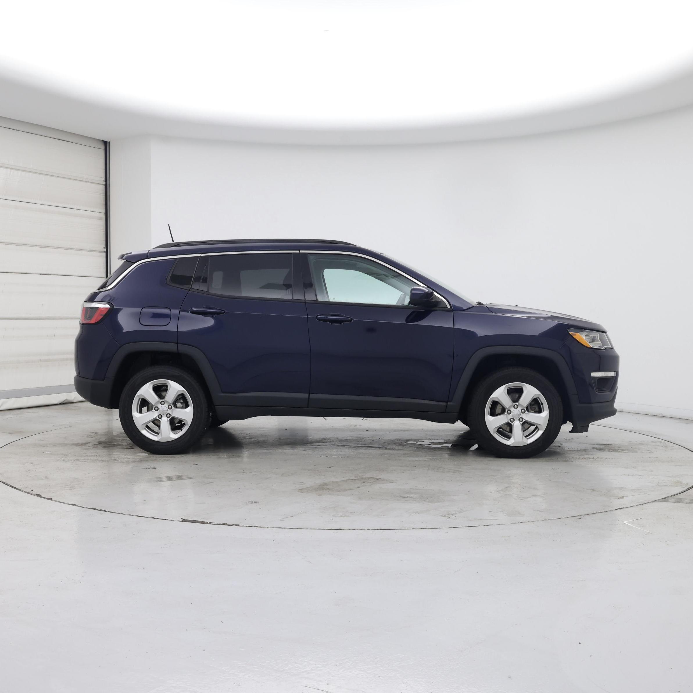 Thumbnail: 2020 Jeep Compass - 7