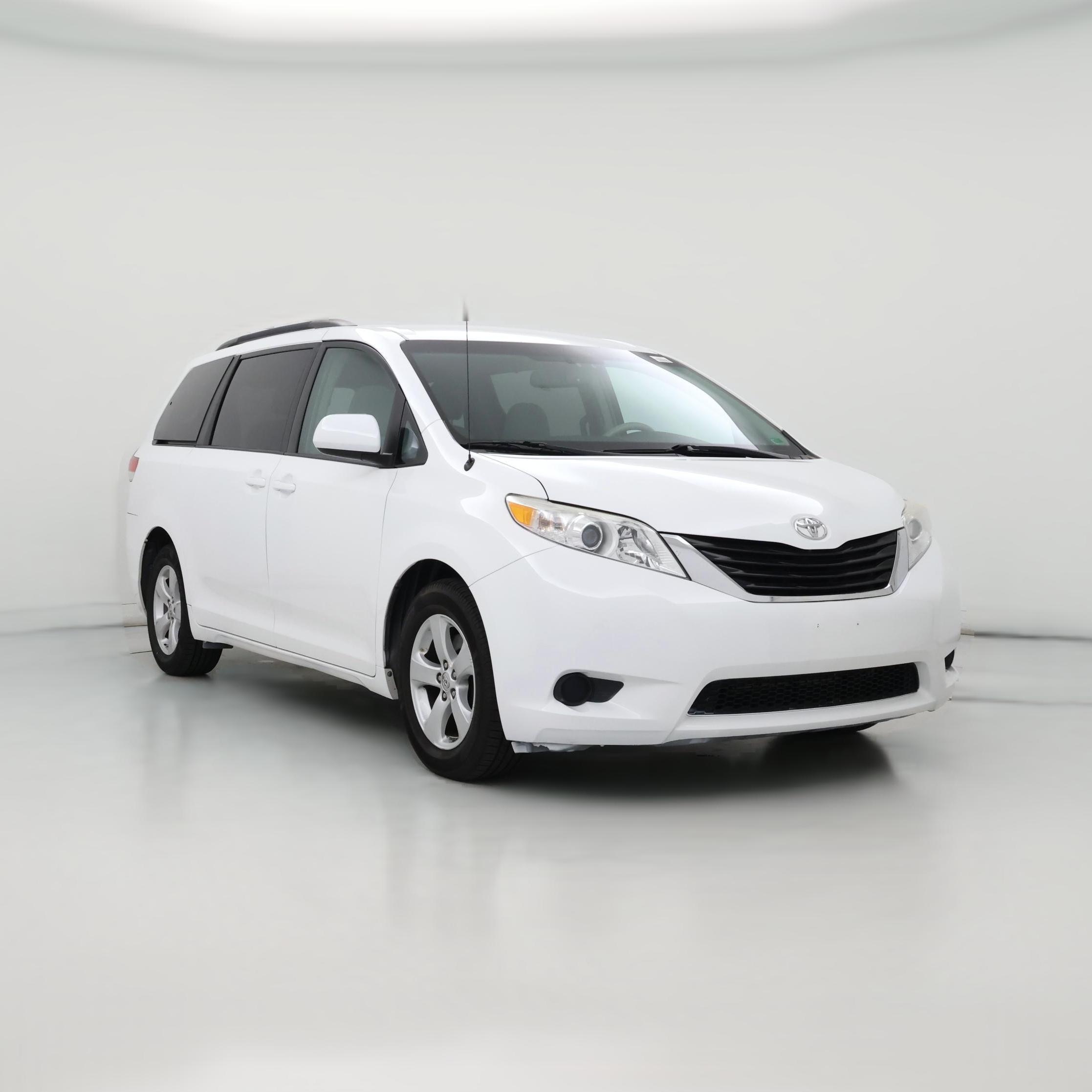 Thumbnail: 2014 Toyota Sienna - 1