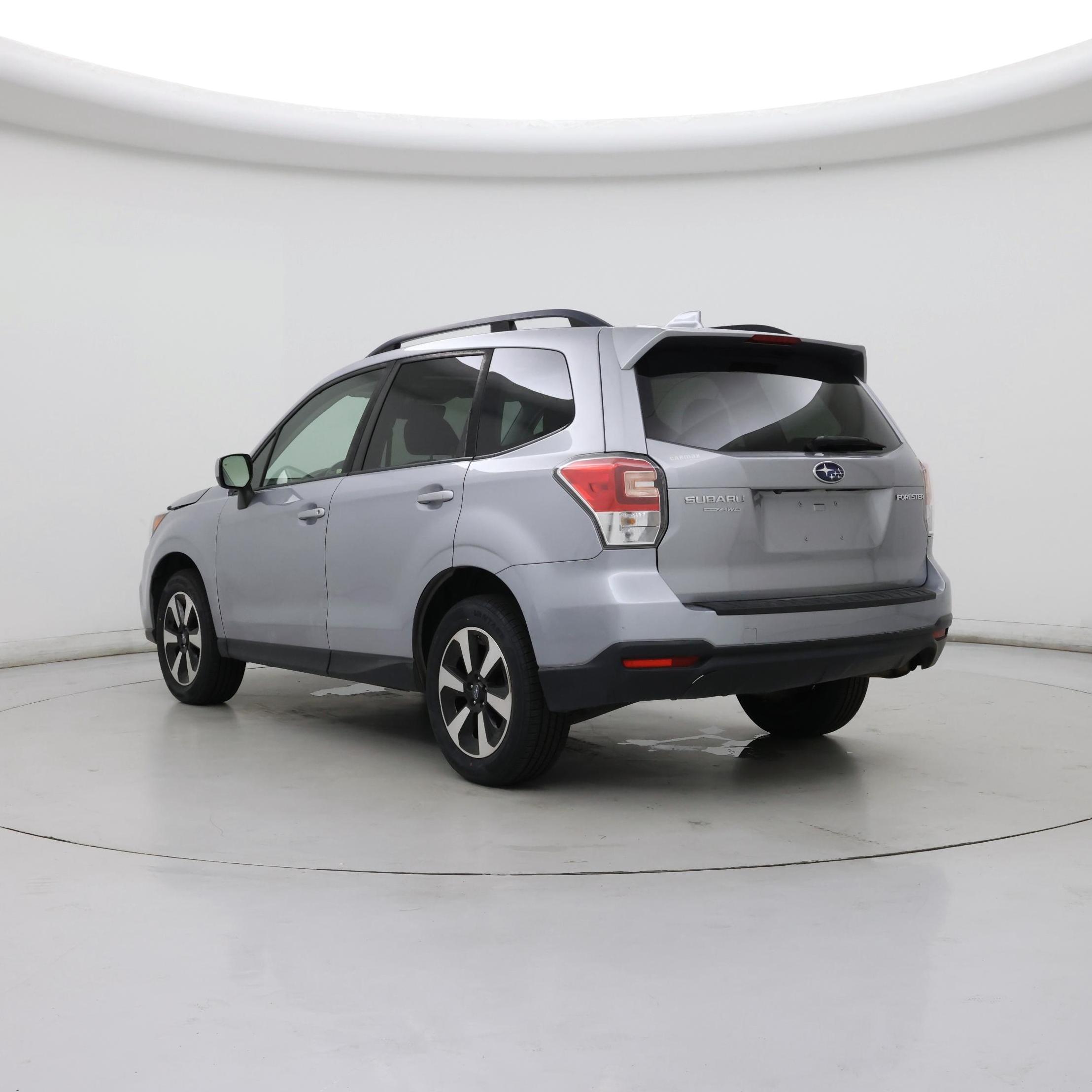 Thumbnail: 2017 Subaru Forester - 2