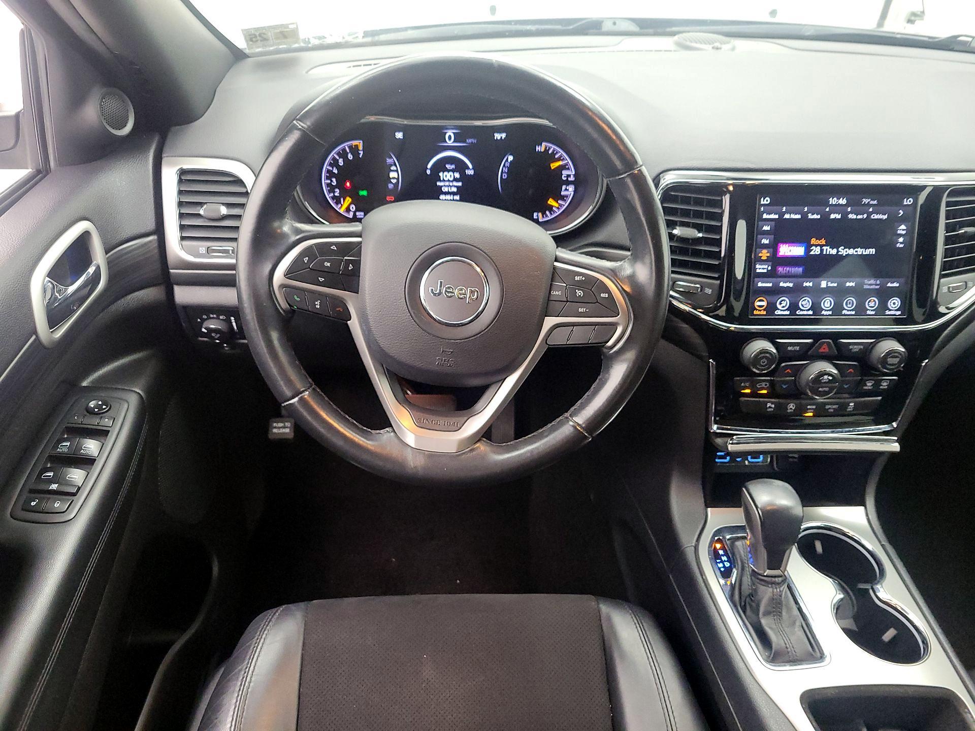 Thumbnail: 2020 Jeep Grand Cherokee - 10