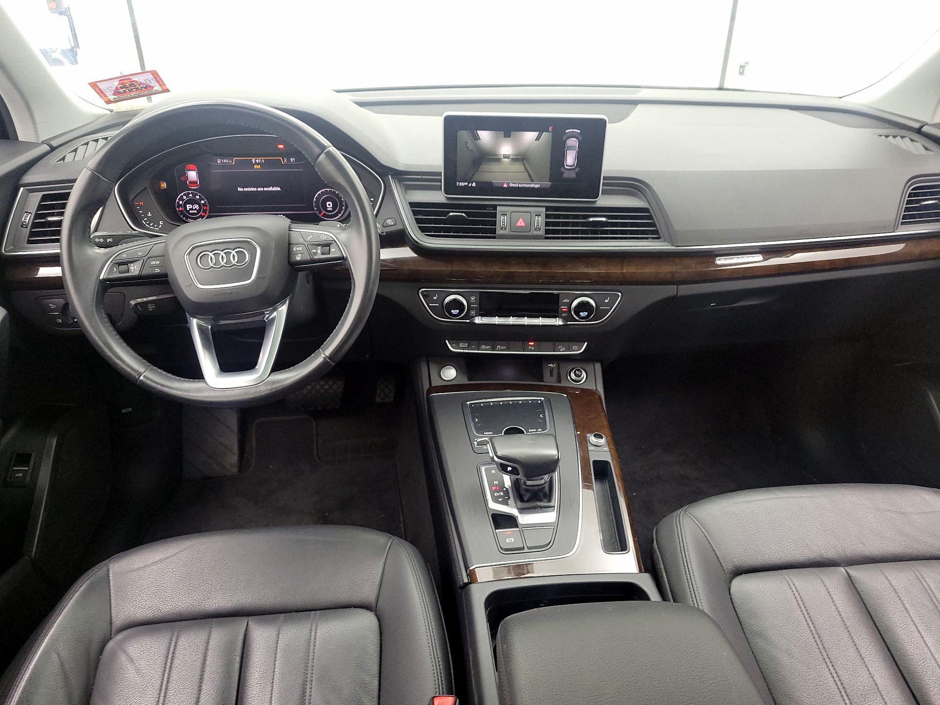 Thumbnail: 2019 Audi Q5 - 9