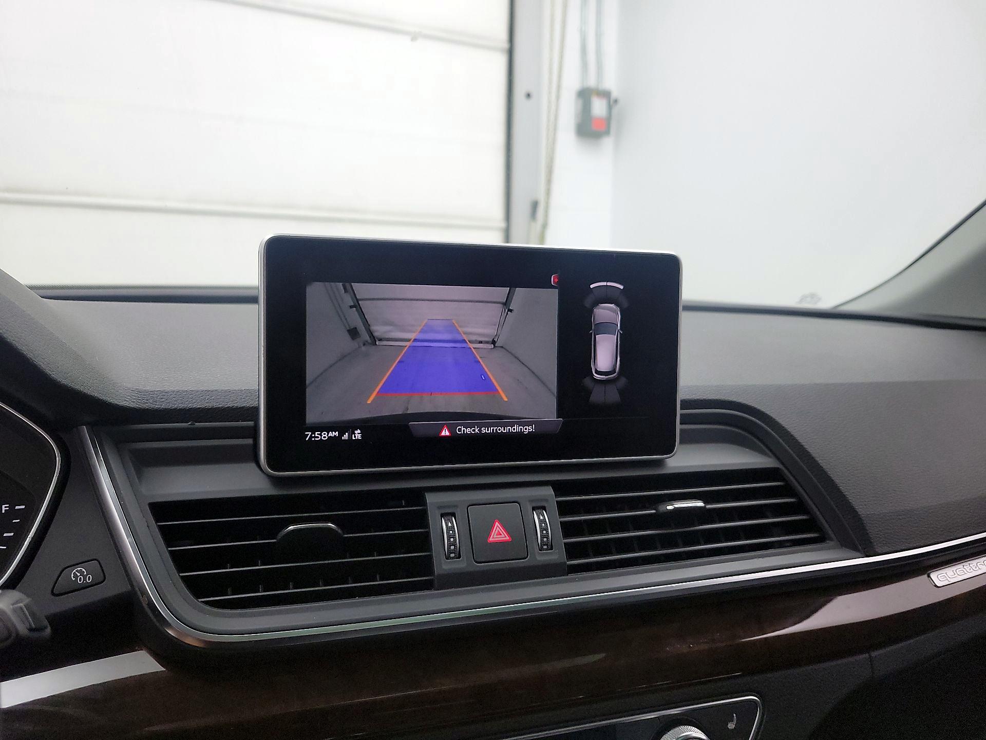 Thumbnail: 2019 Audi Q5 - 14