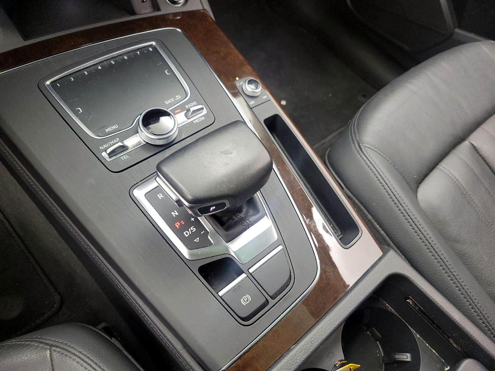 Thumbnail: 2019 Audi Q5 - 17