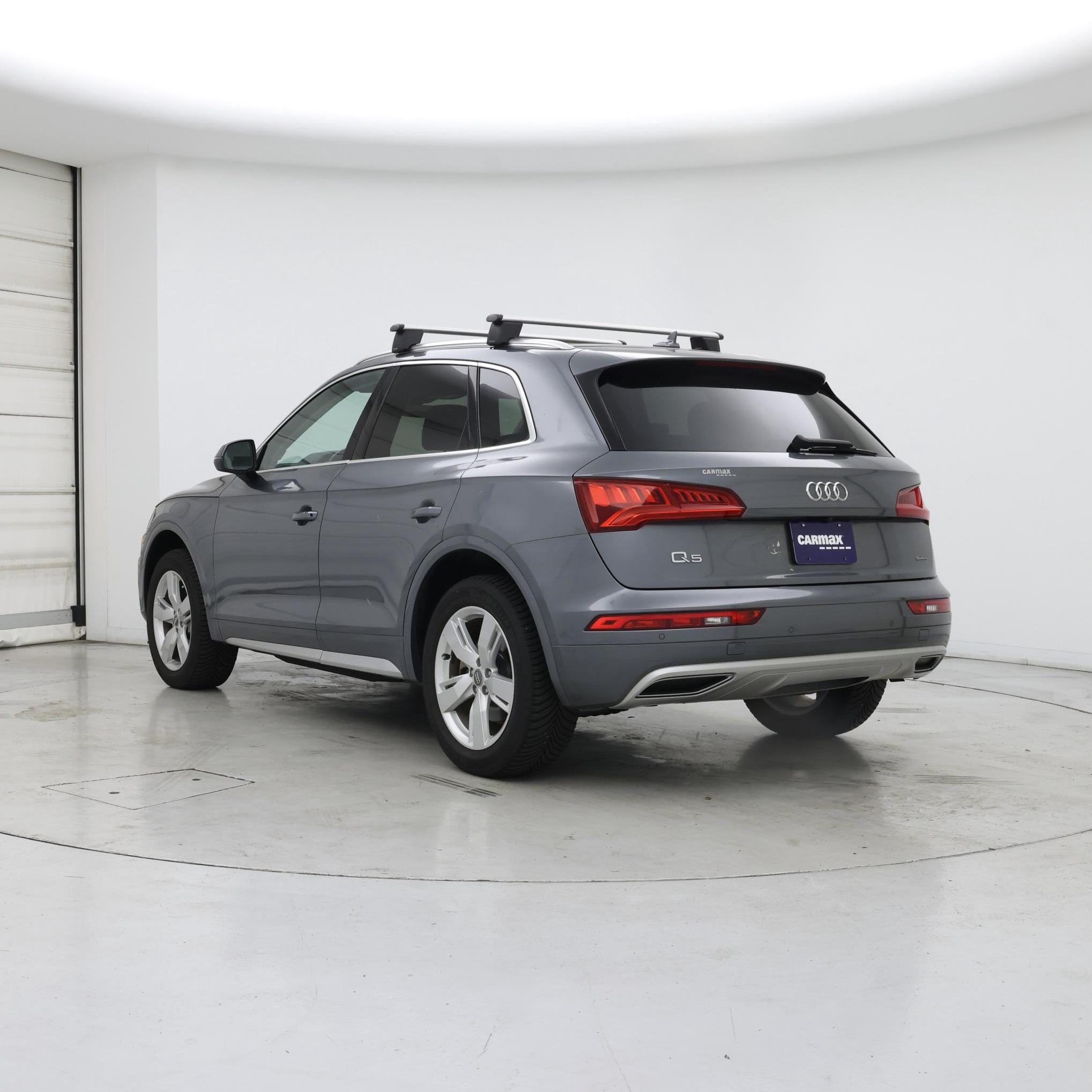 Thumbnail: 2019 Audi Q5 - 2