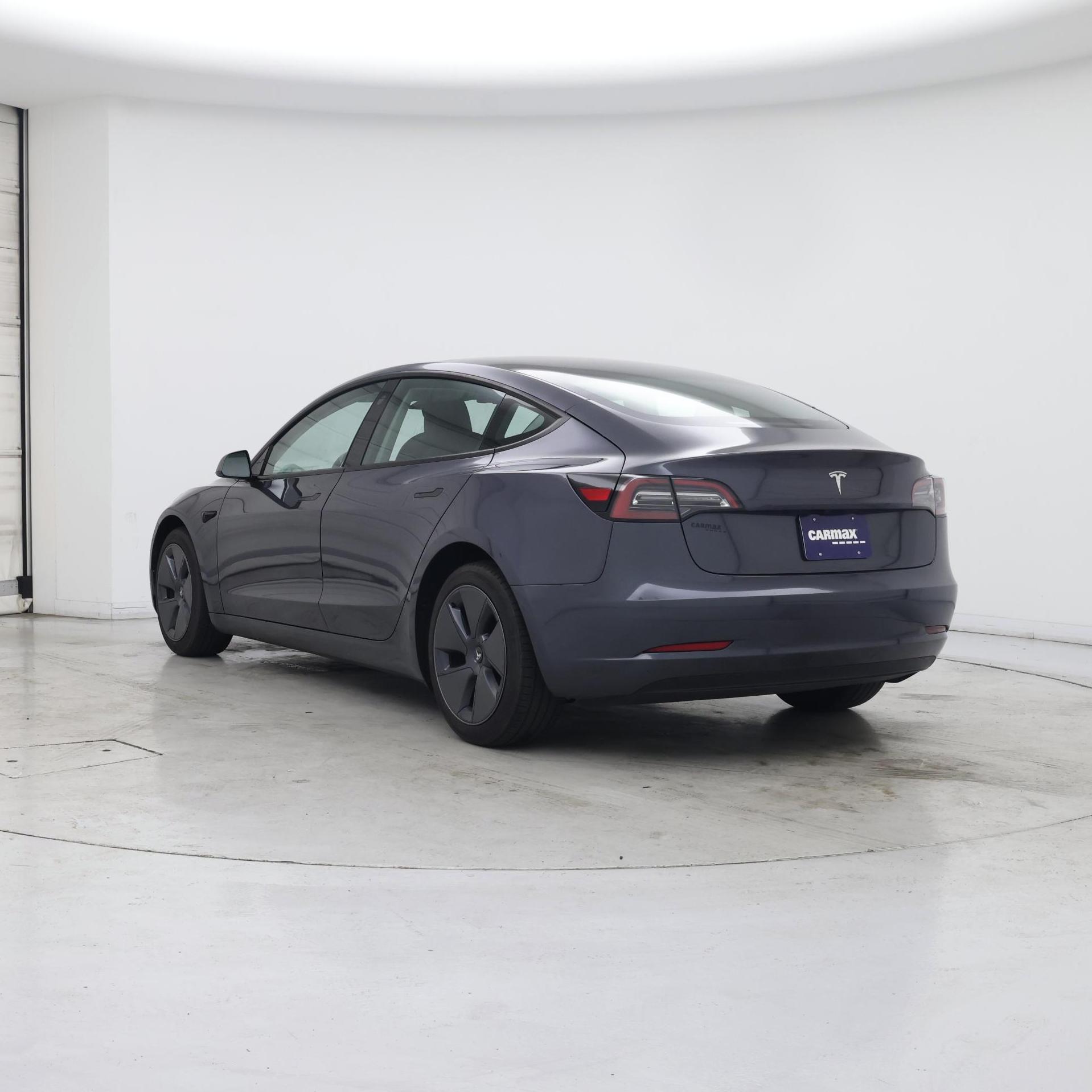 Thumbnail: 2023 Tesla Model 3 - 2