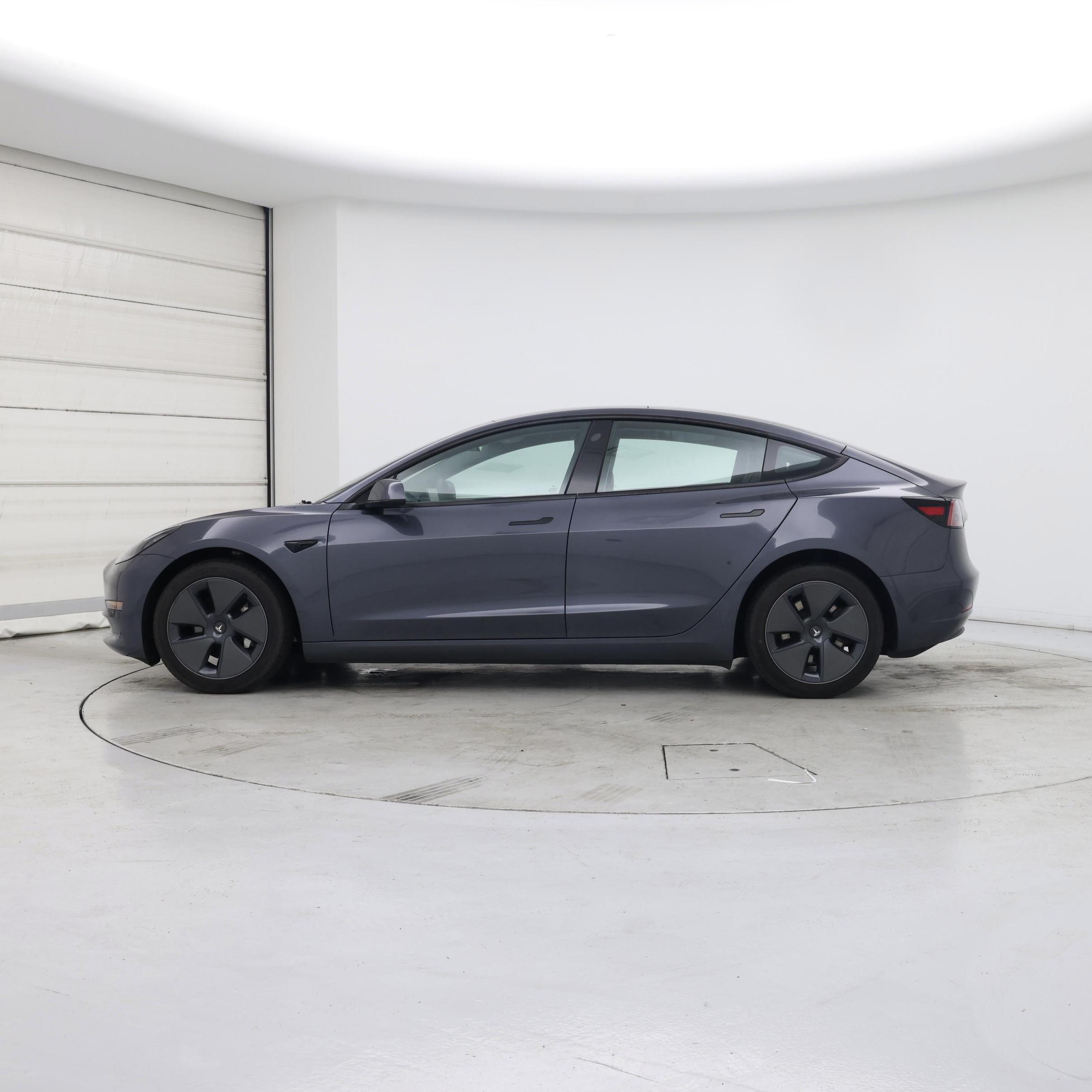 Thumbnail: 2023 Tesla Model 3 - 3