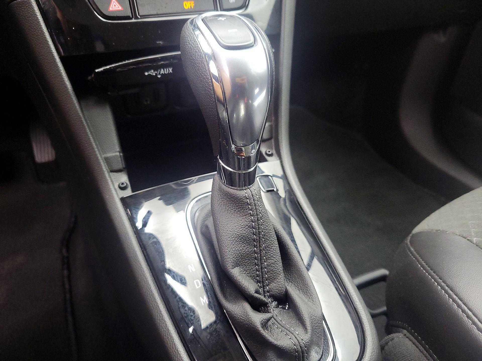 Thumbnail: 2019 Buick Encore - 17