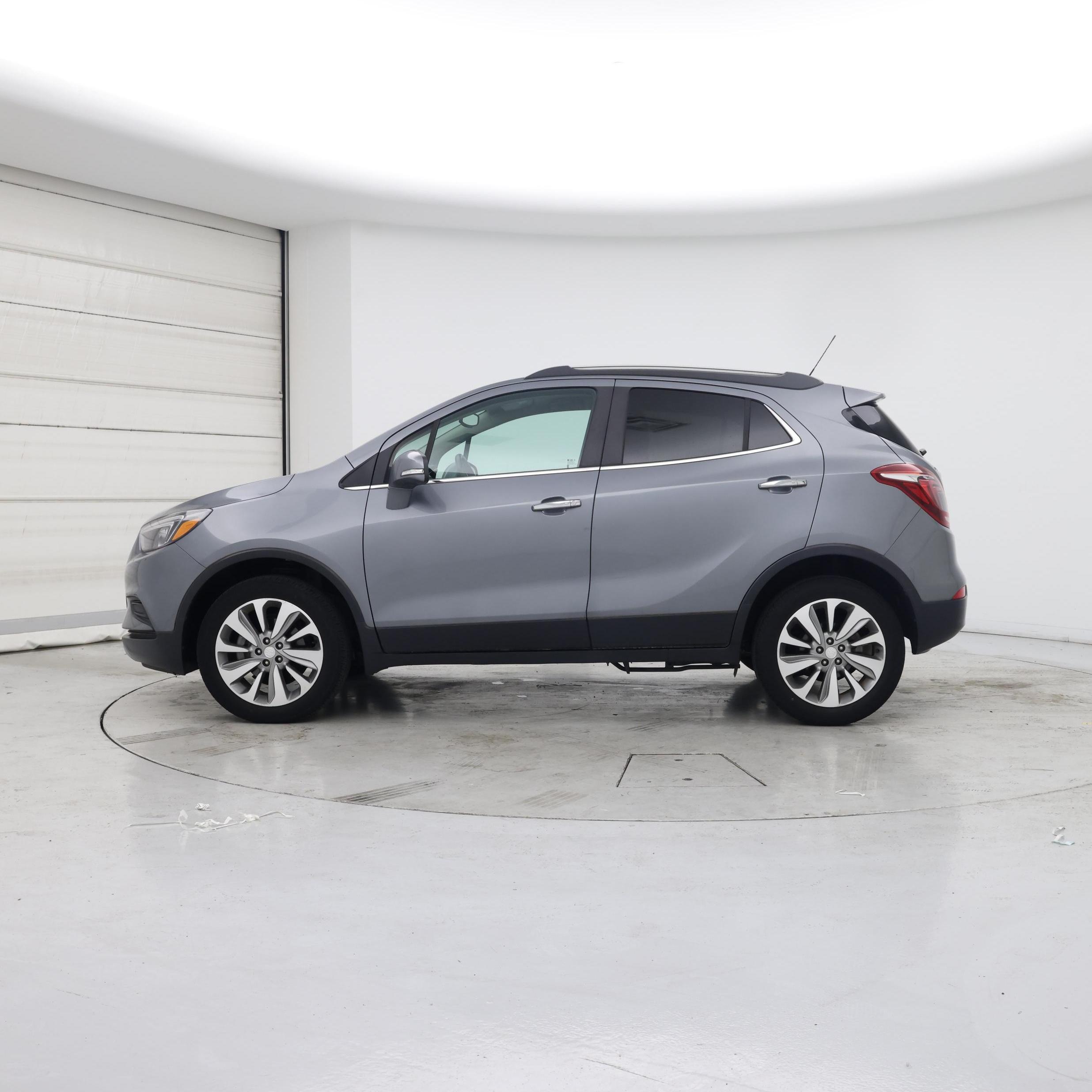 Thumbnail: 2019 Buick Encore - 3