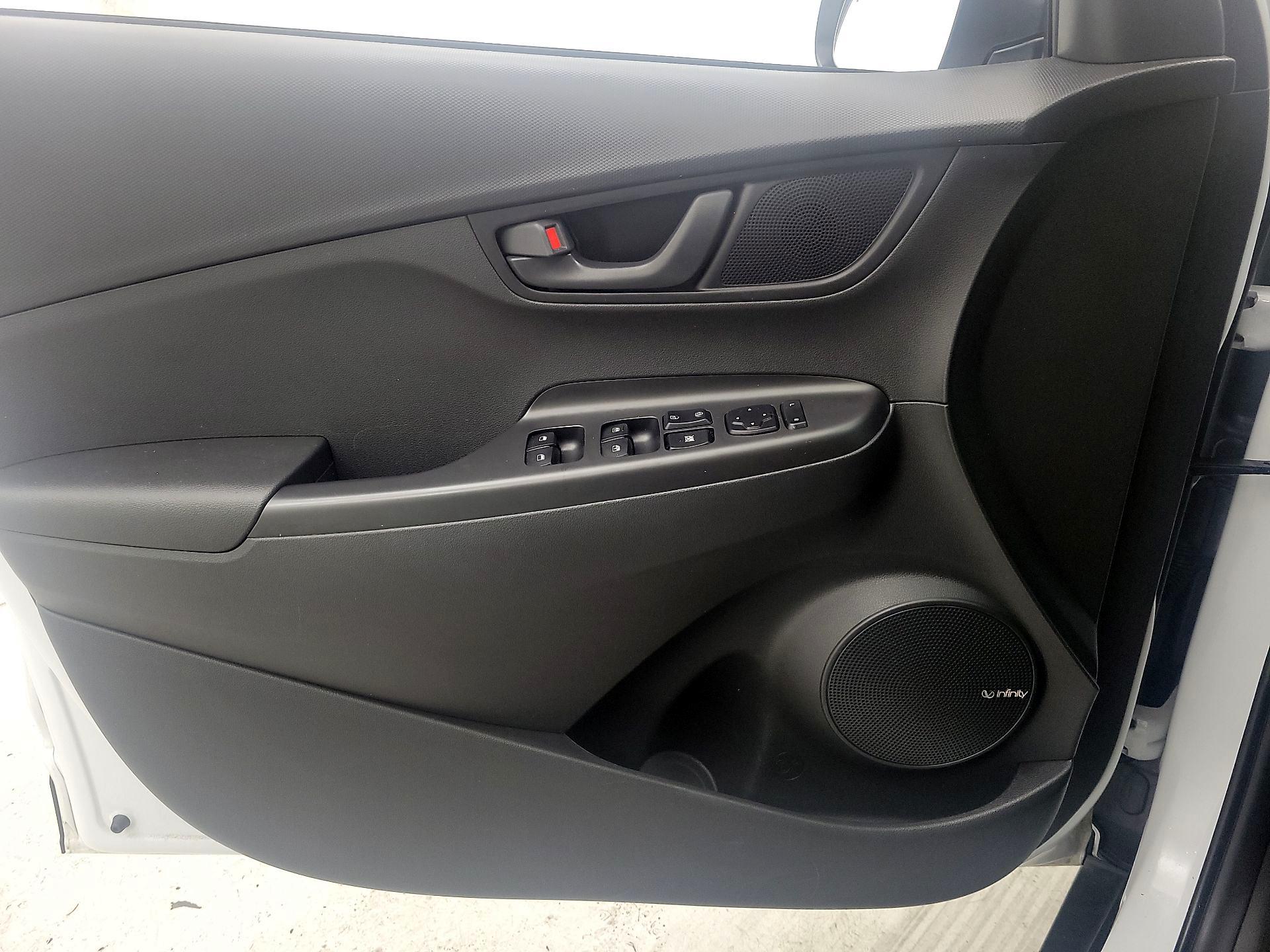 Thumbnail: 2019 Hyundai Kona - 12