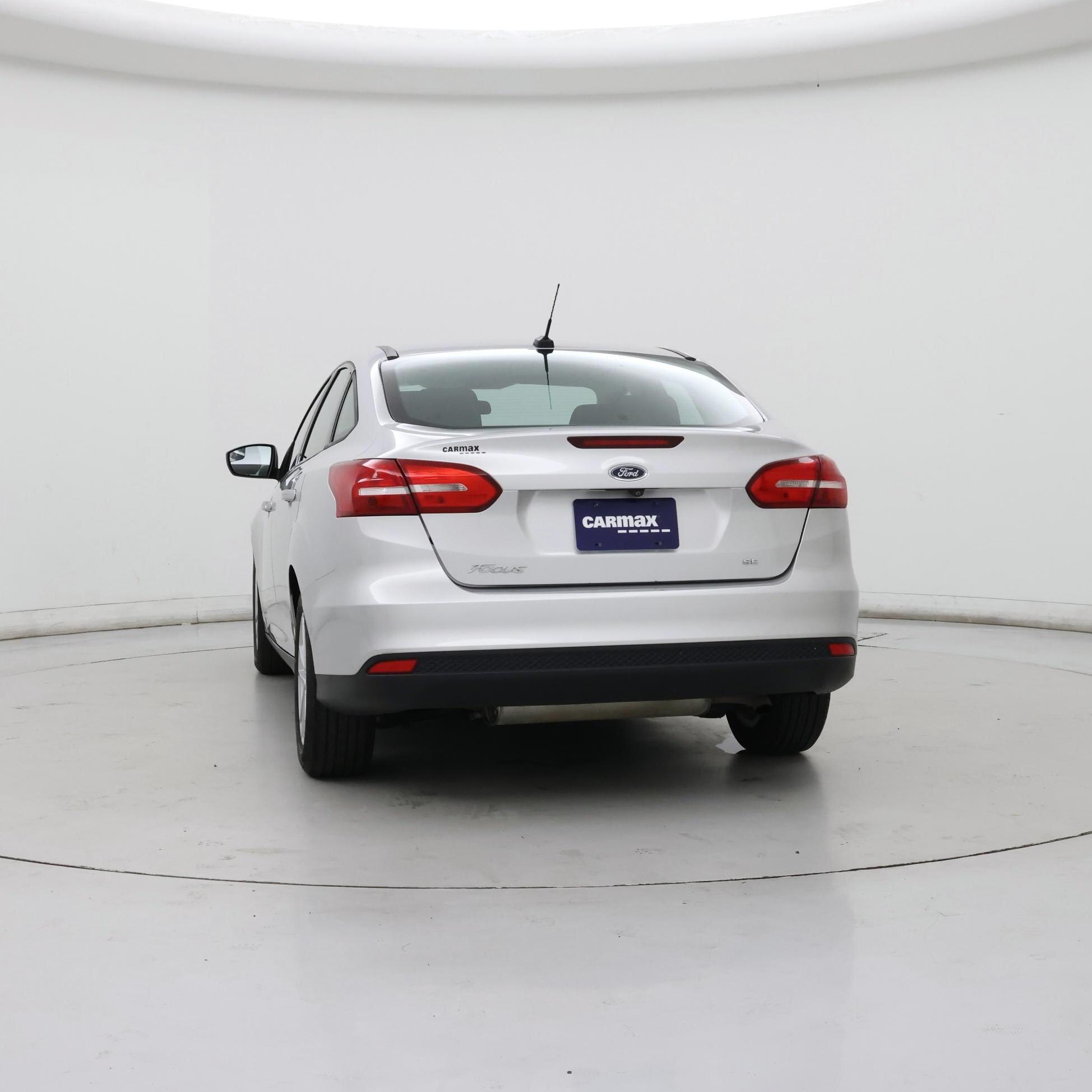 Thumbnail: 2018 Ford Focus - 6