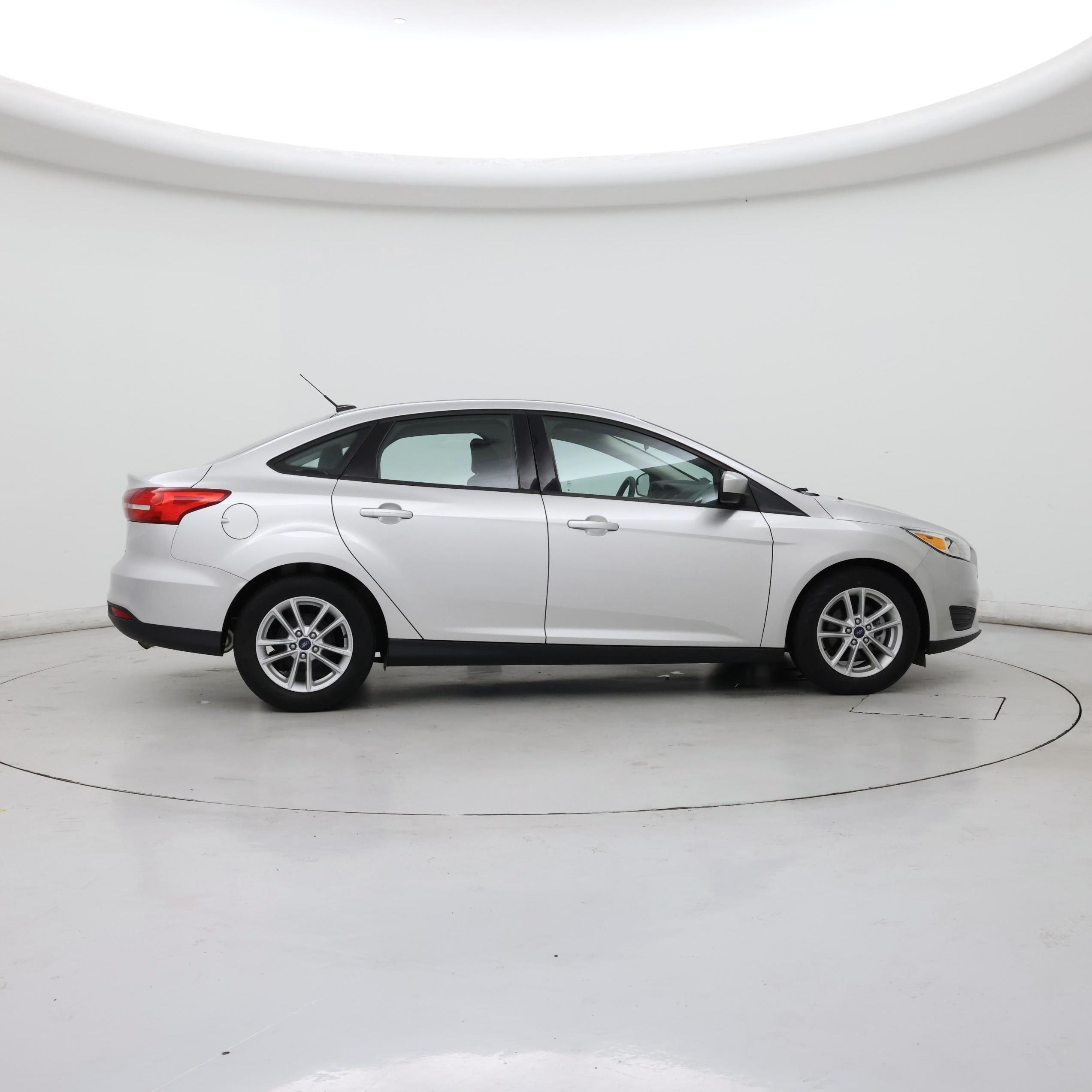 Thumbnail: 2018 Ford Focus - 7