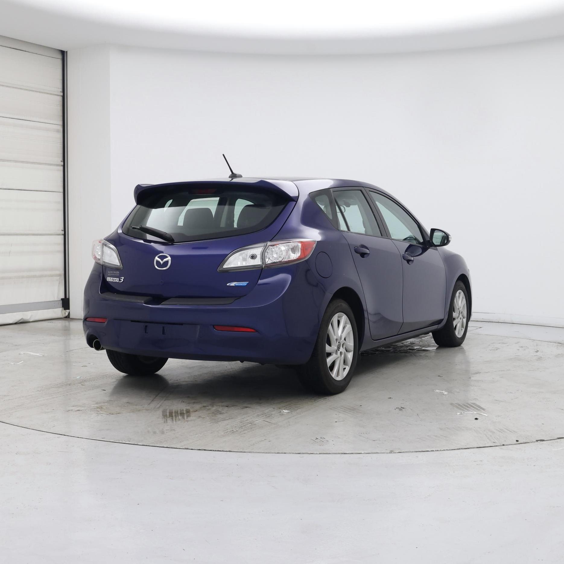 Thumbnail: 2013 Mazda Mazda3 - 8