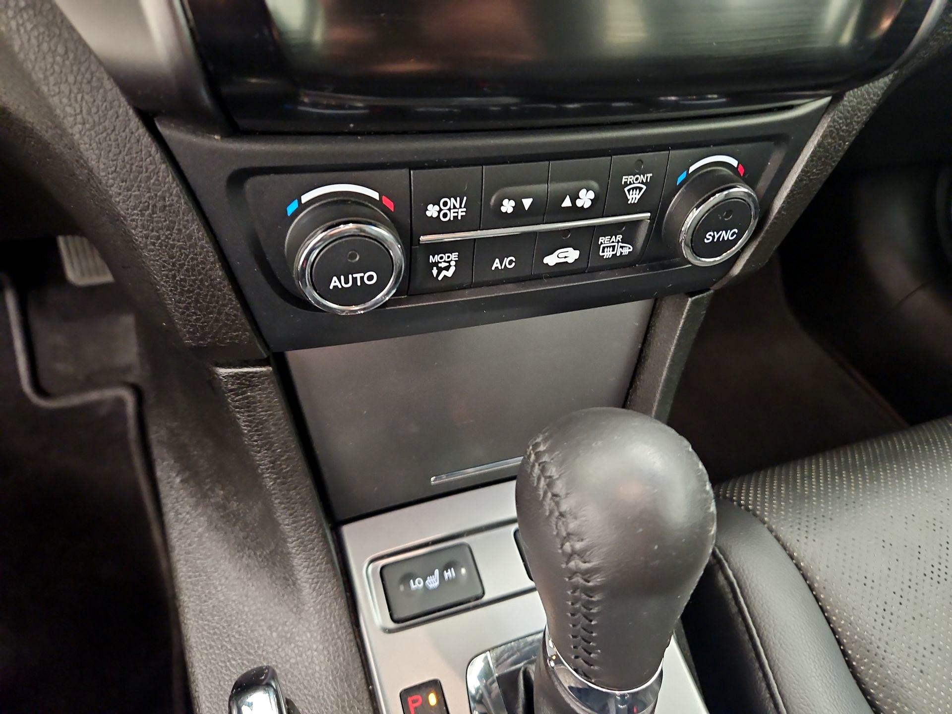 Thumbnail: 2014 Acura ILX - 16