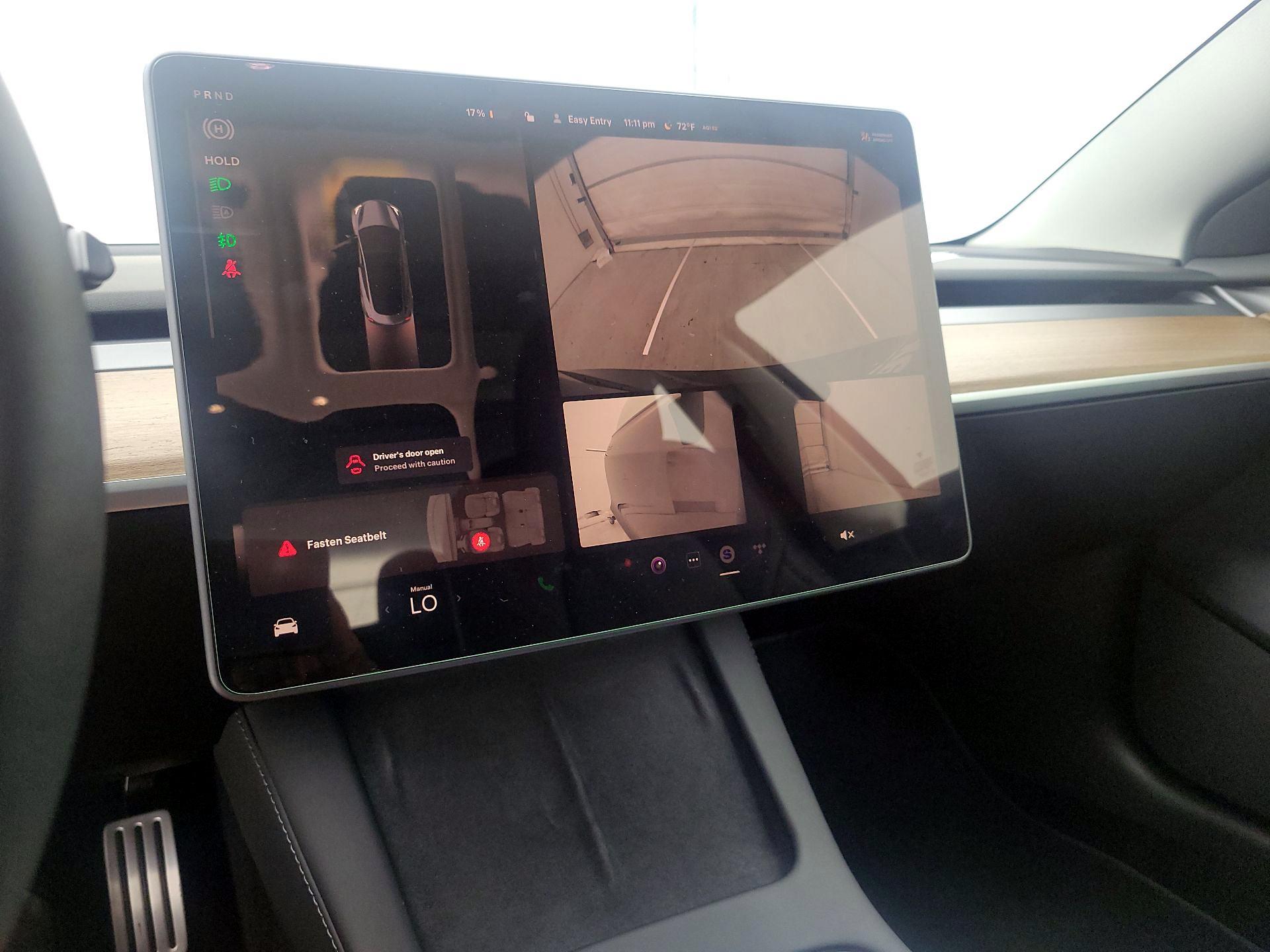 Thumbnail: 2023 Tesla Model 3 - 14