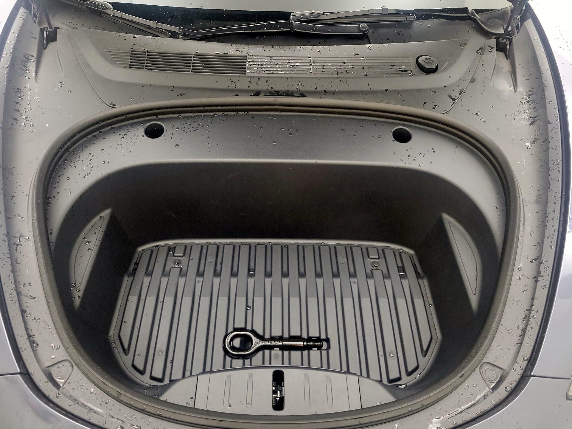 Thumbnail: 2023 Tesla Model 3 - 20