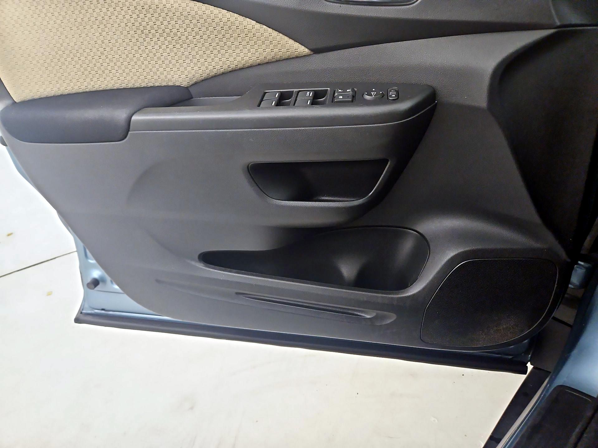 Thumbnail: 2016 Honda CR-V - 12