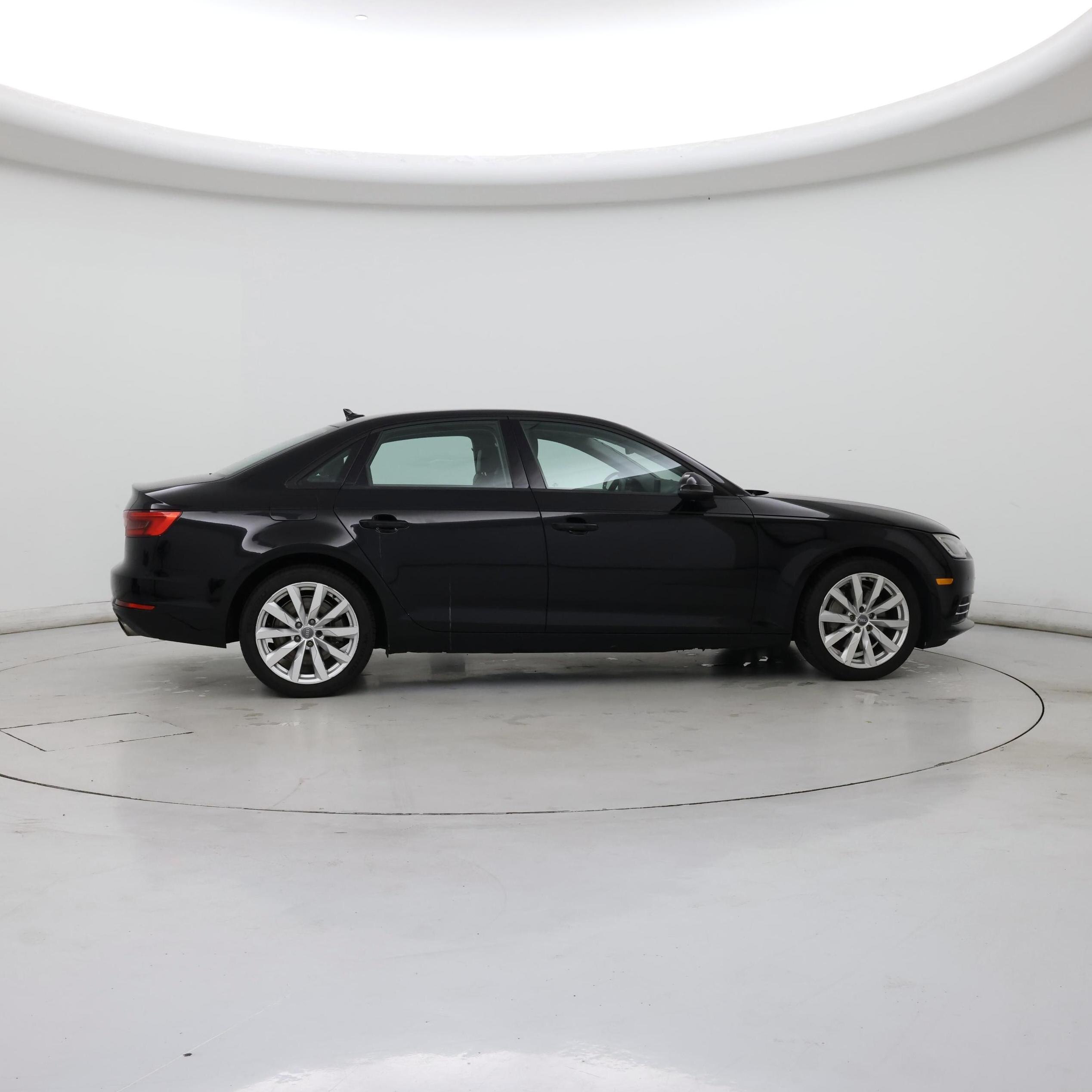 Thumbnail: 2017 Audi A4 - 7