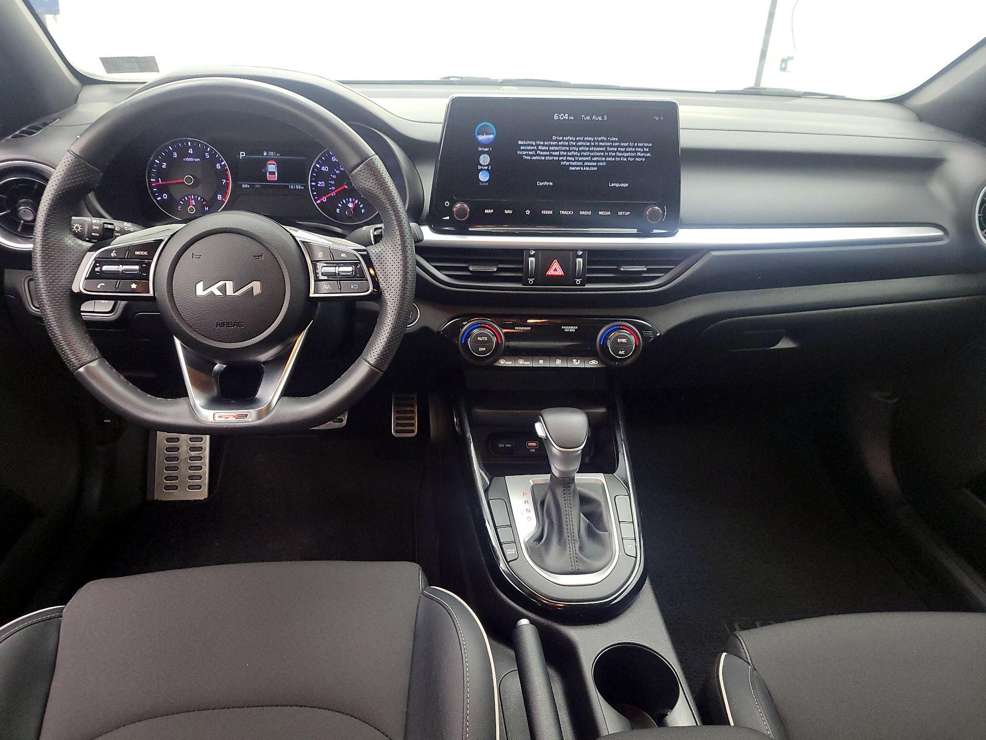 Thumbnail: 2023 Kia Forte - 9