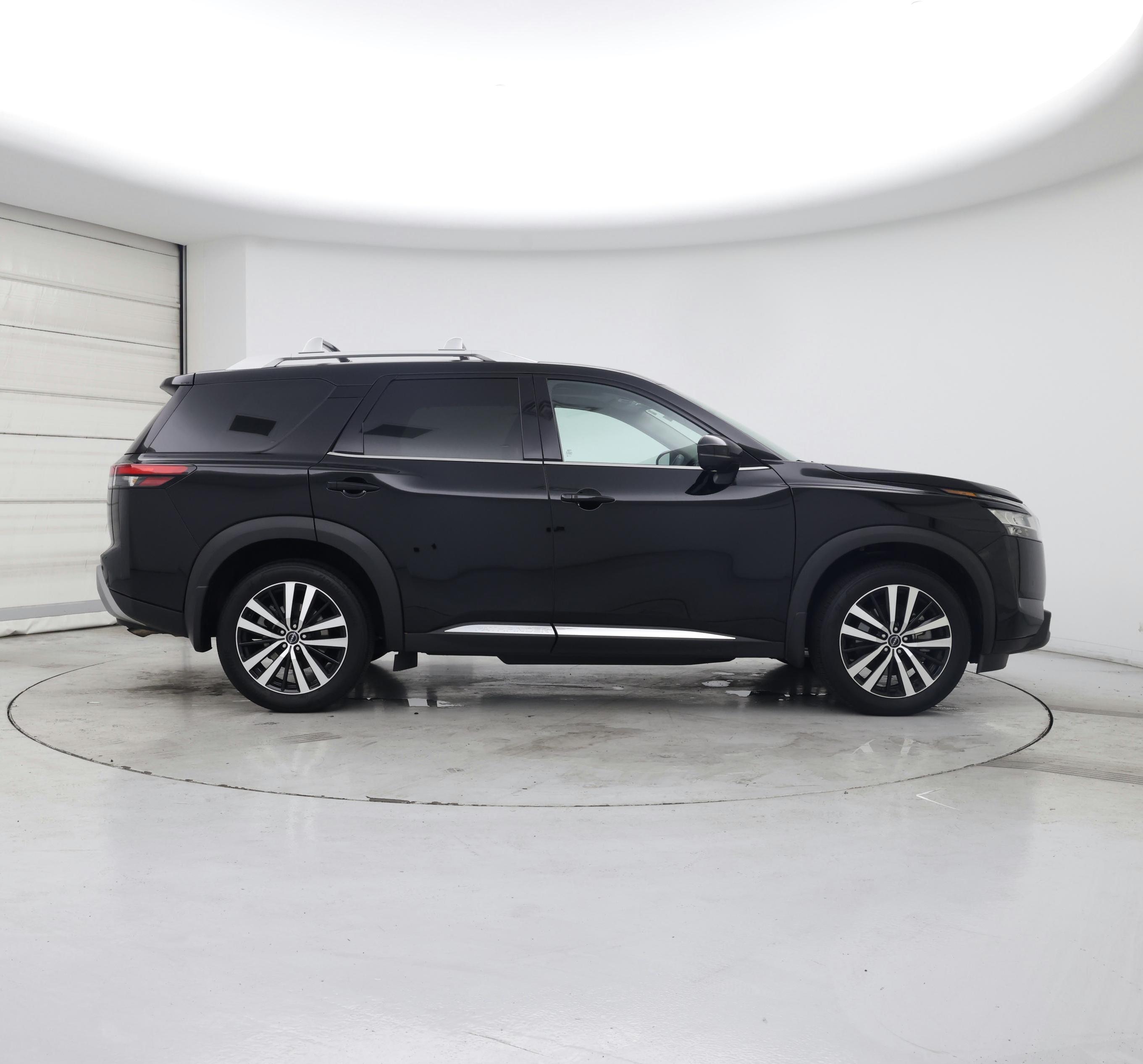 Thumbnail: 2024 Nissan Pathfinder - 7